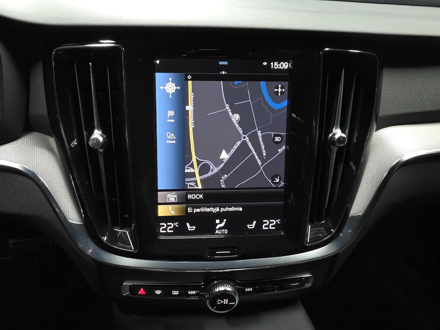 Autokuva 13 - SPS-227