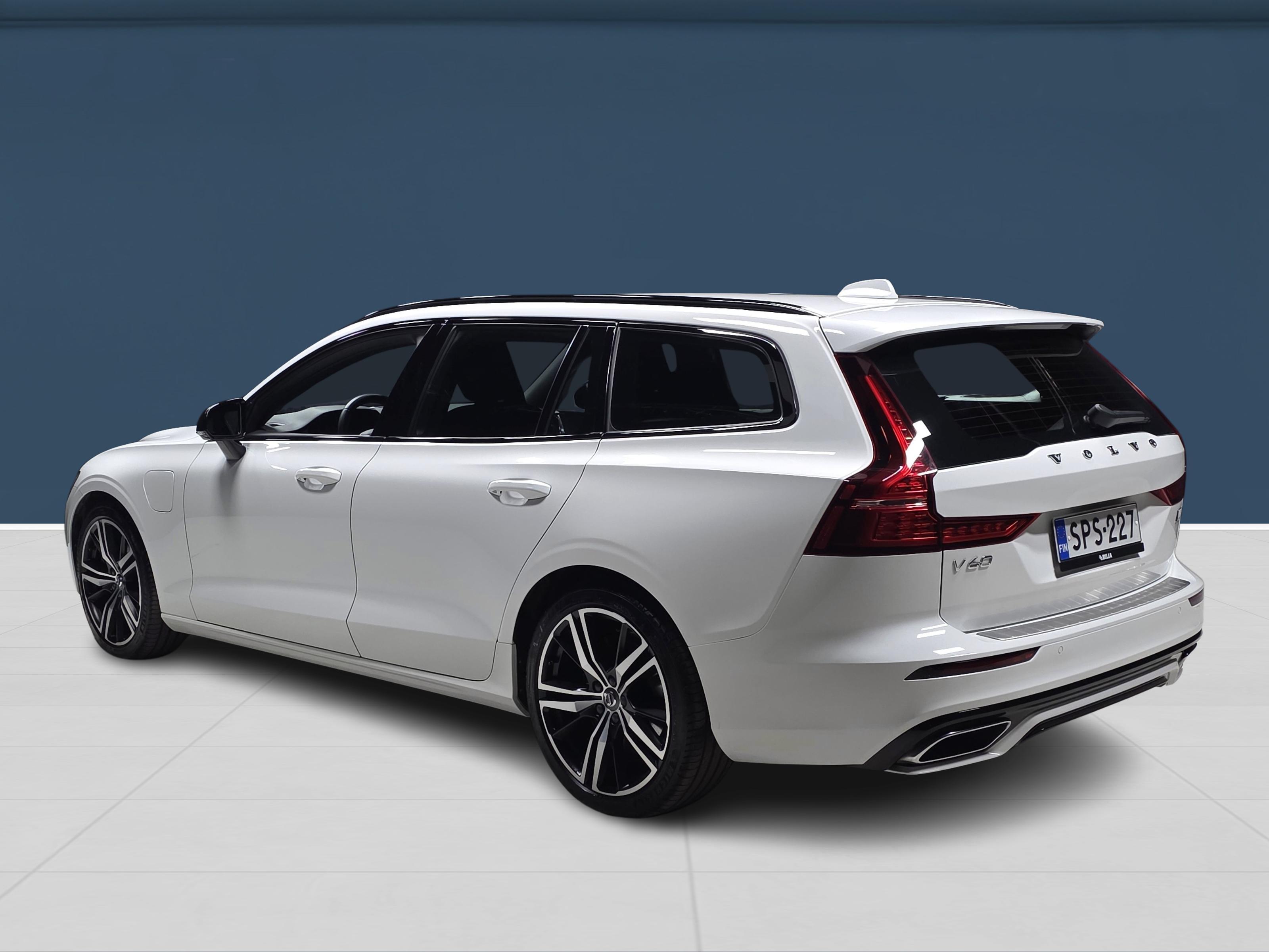 Volvo V60 2022, kuva 6/18