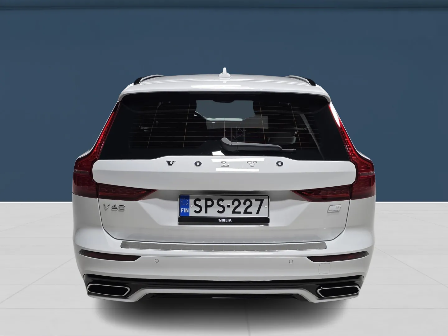 Autokuva 5 - SPS-227