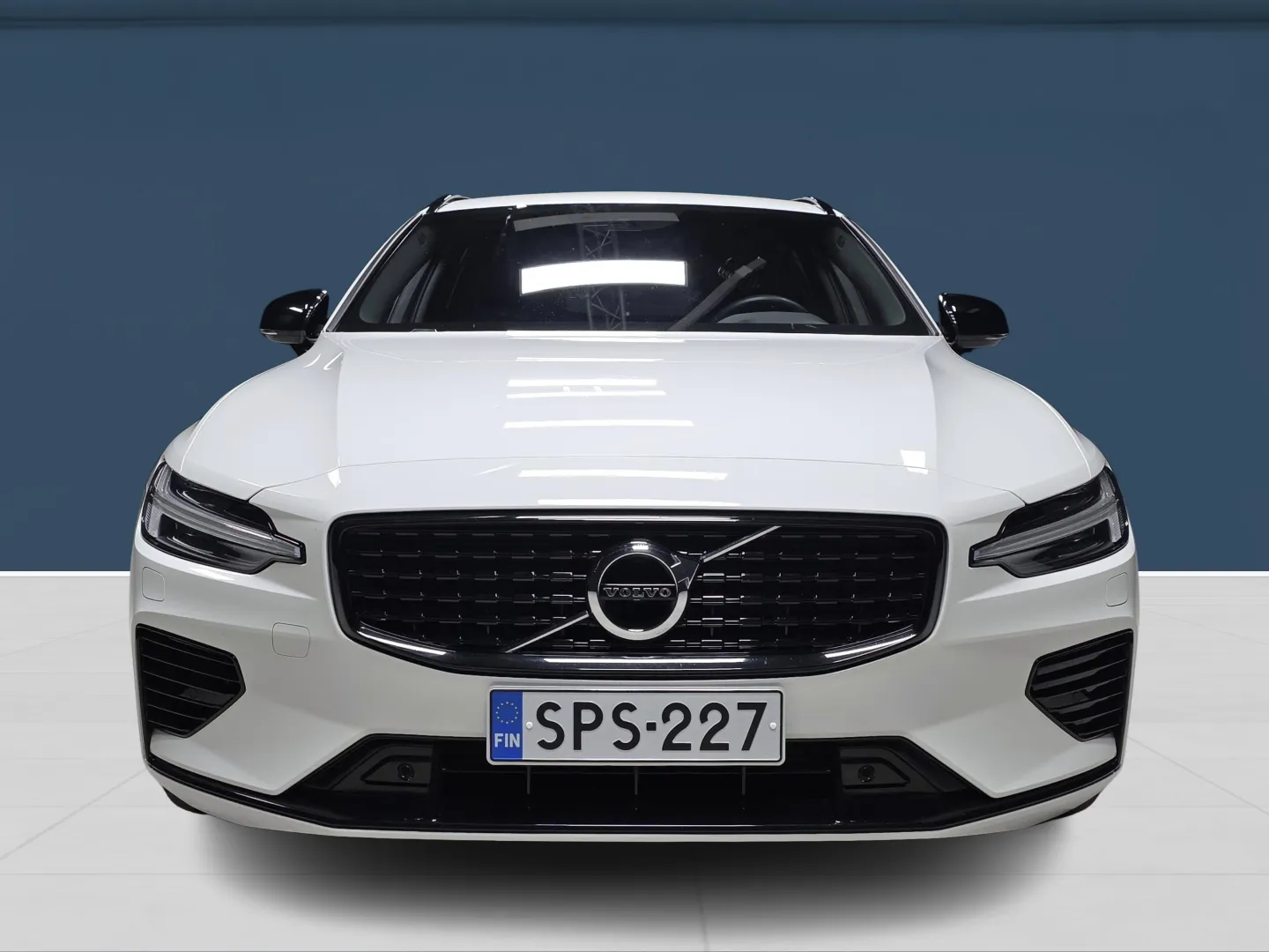 Autokuva 2 - SPS-227