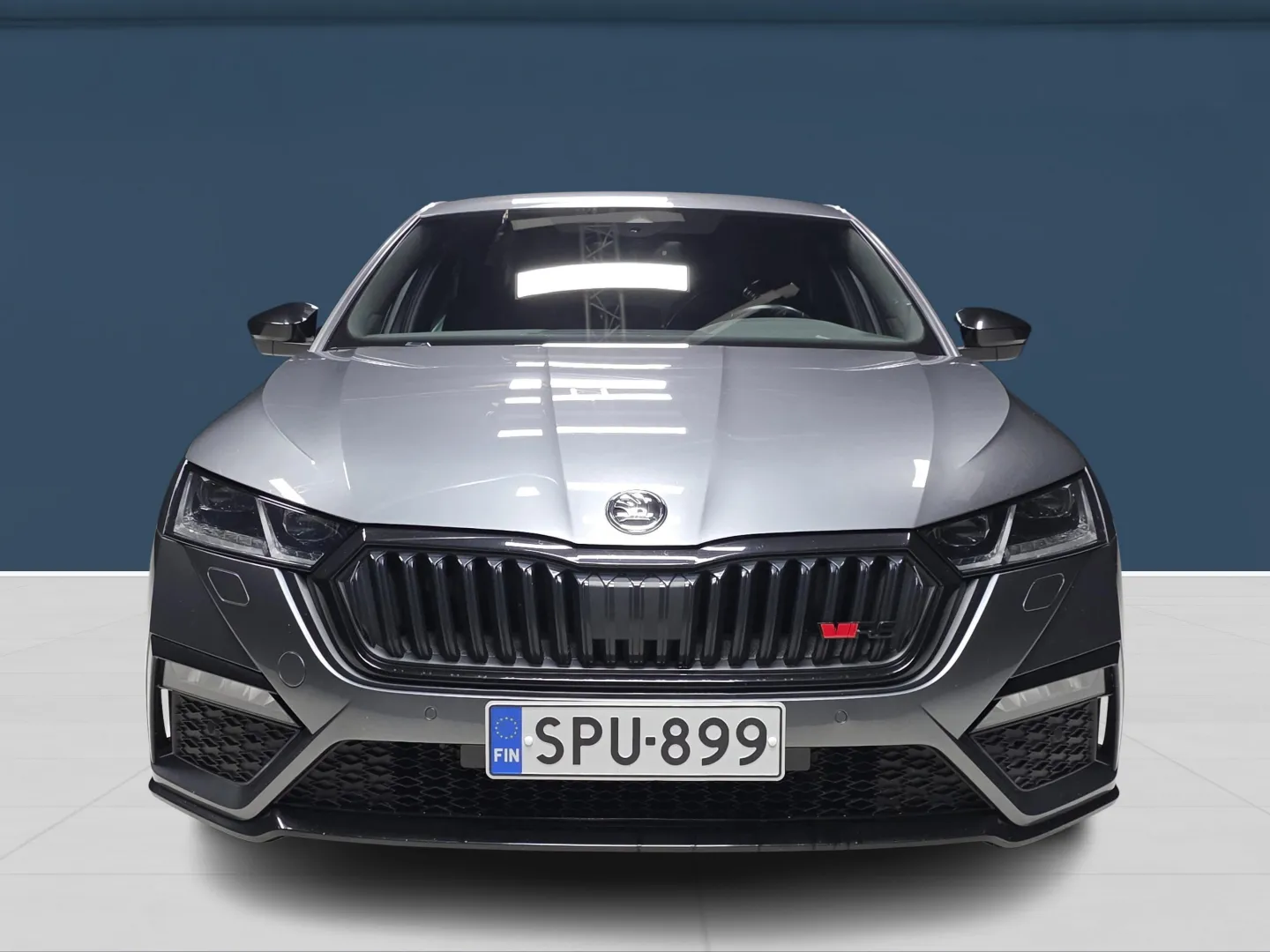 Autokuva 2 - SPU-899