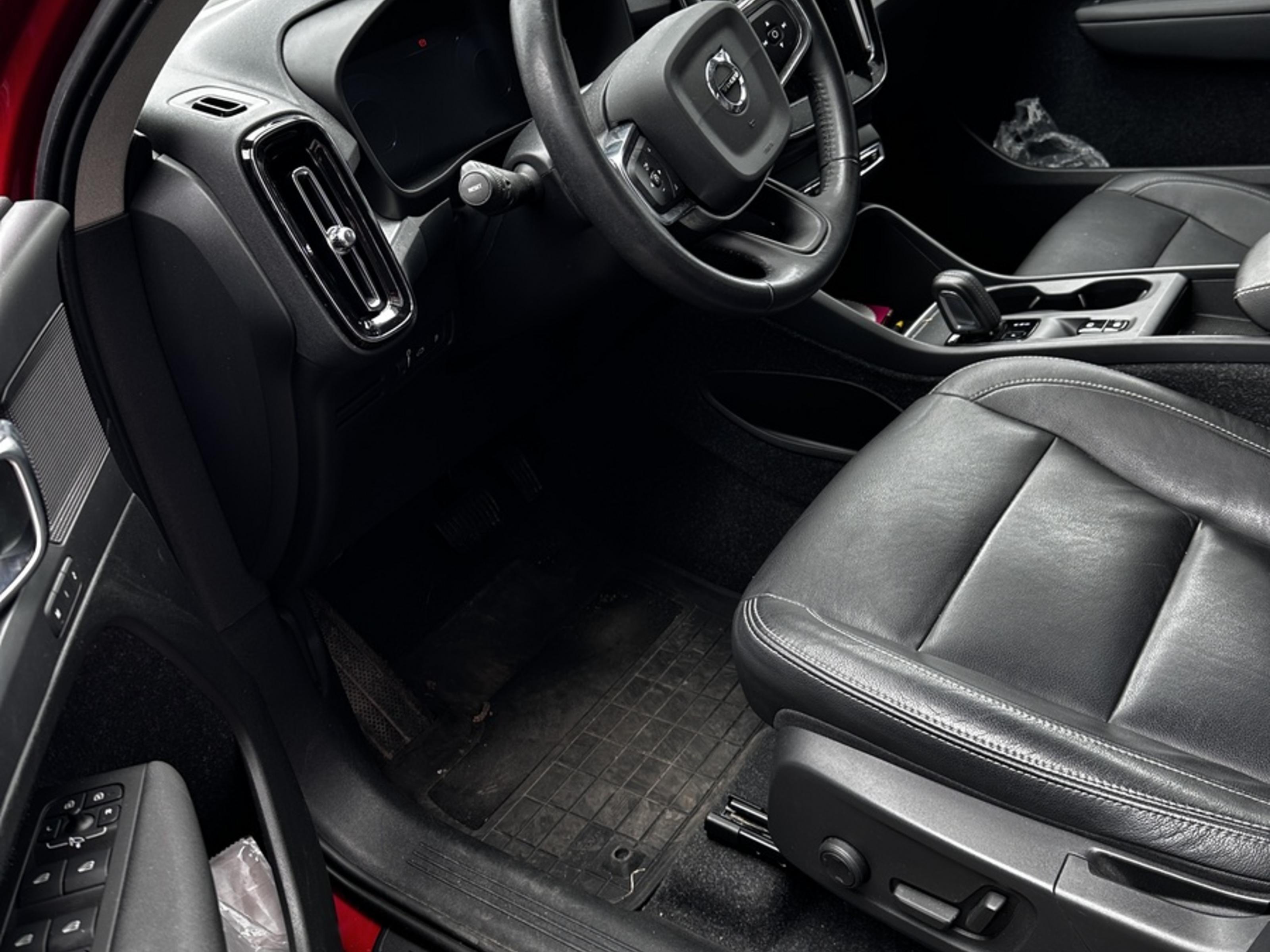Volvo XC40 T5 Twin Engine Business aut 2020, kuva 4/5