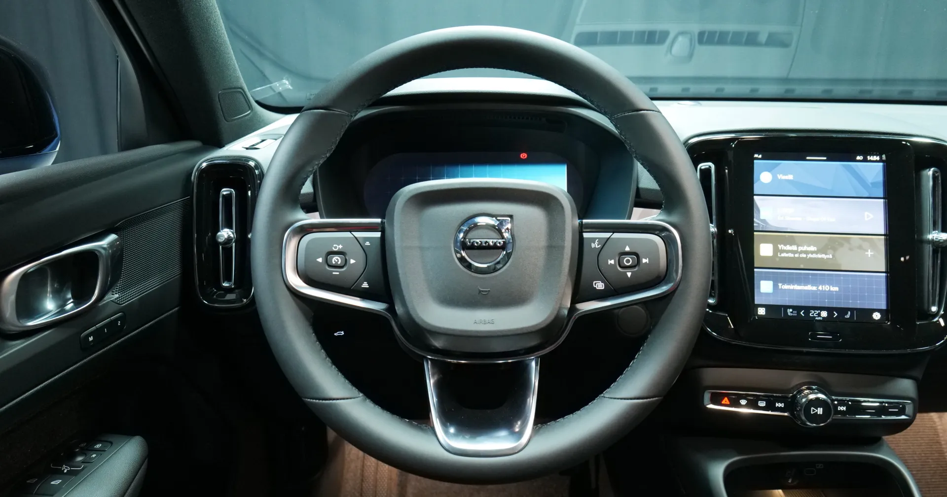 Autokuva 14 - SRH-863