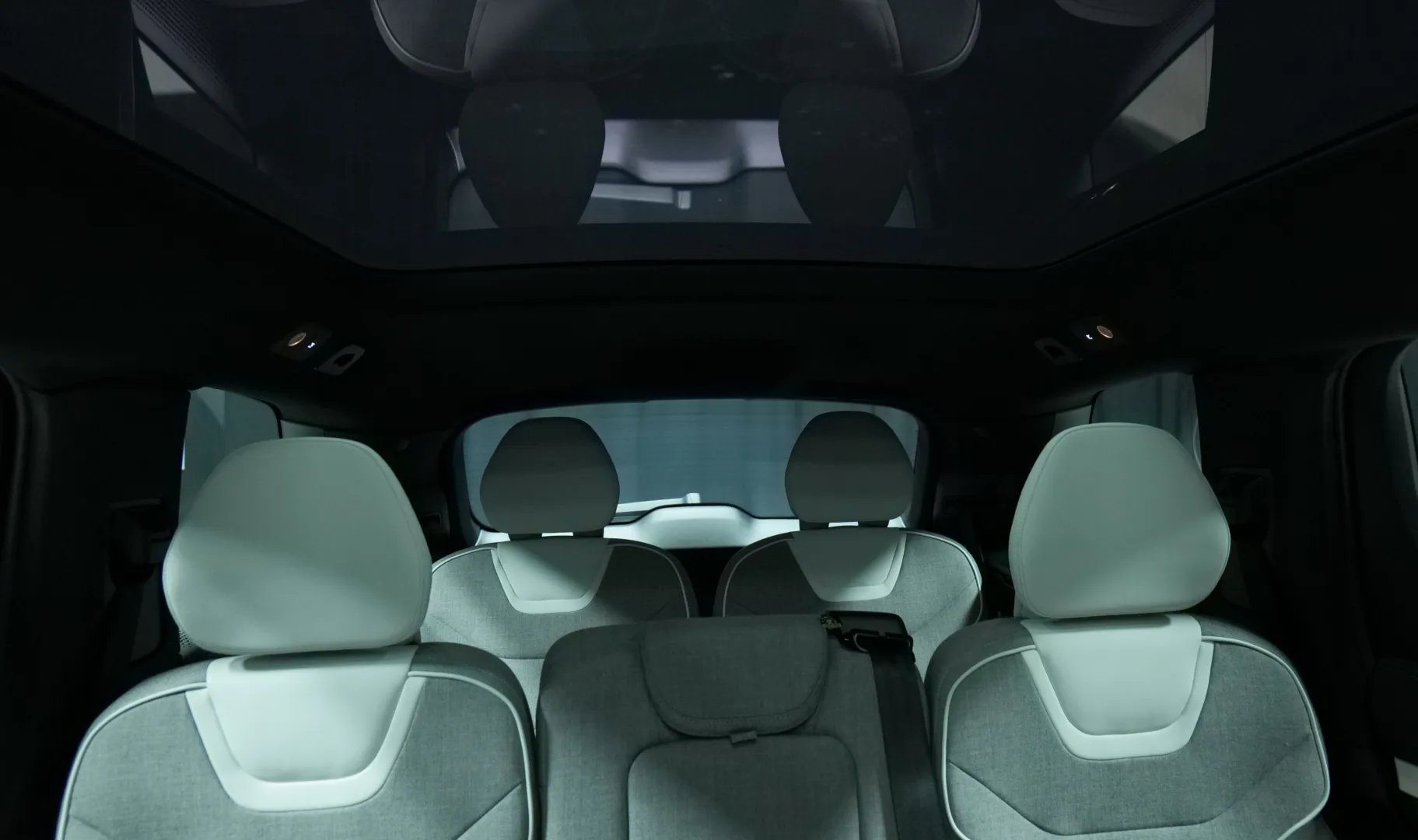 Autokuva 23 - SRJ-865