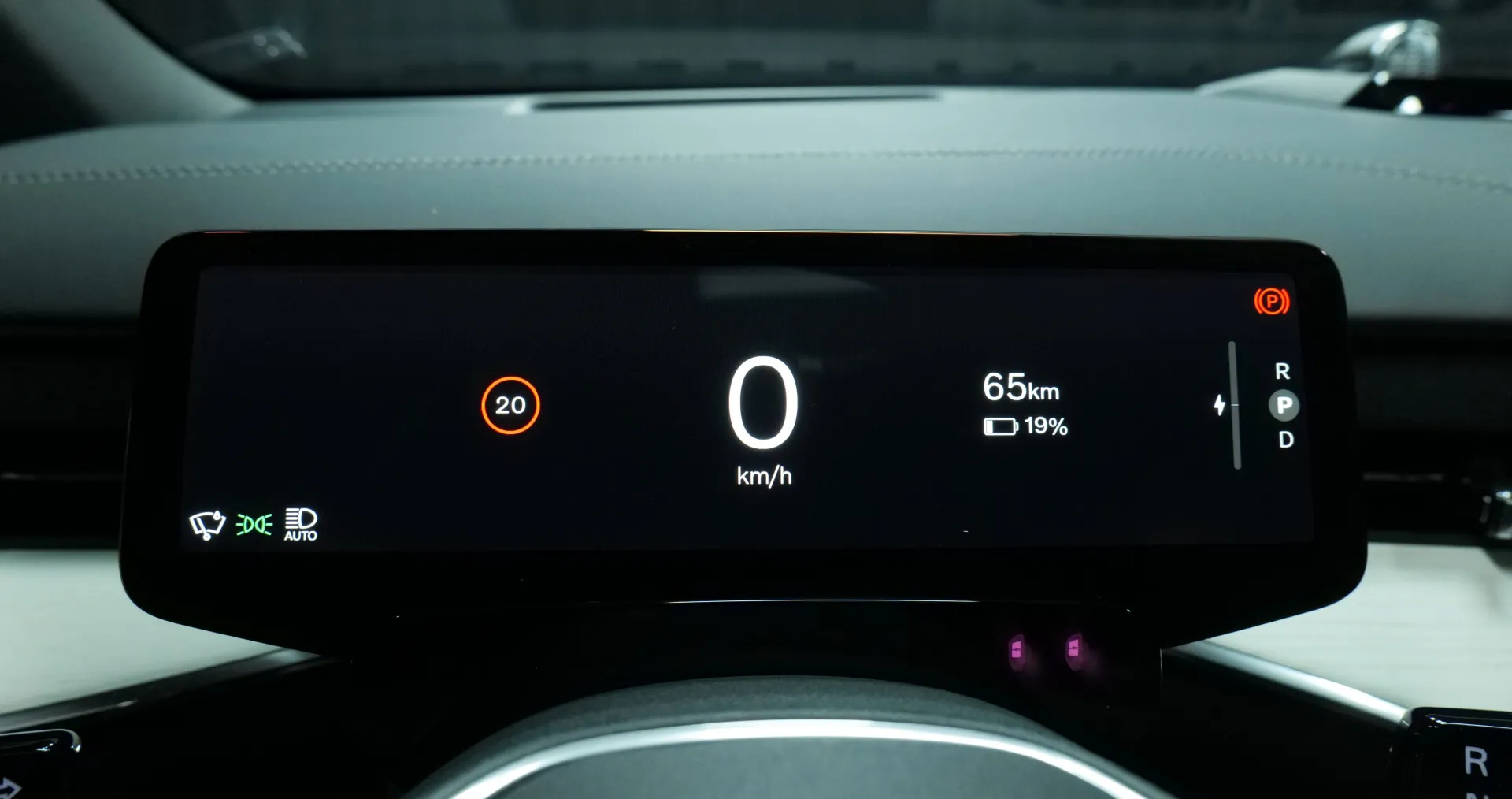 Autokuva 6 - SRJ-865