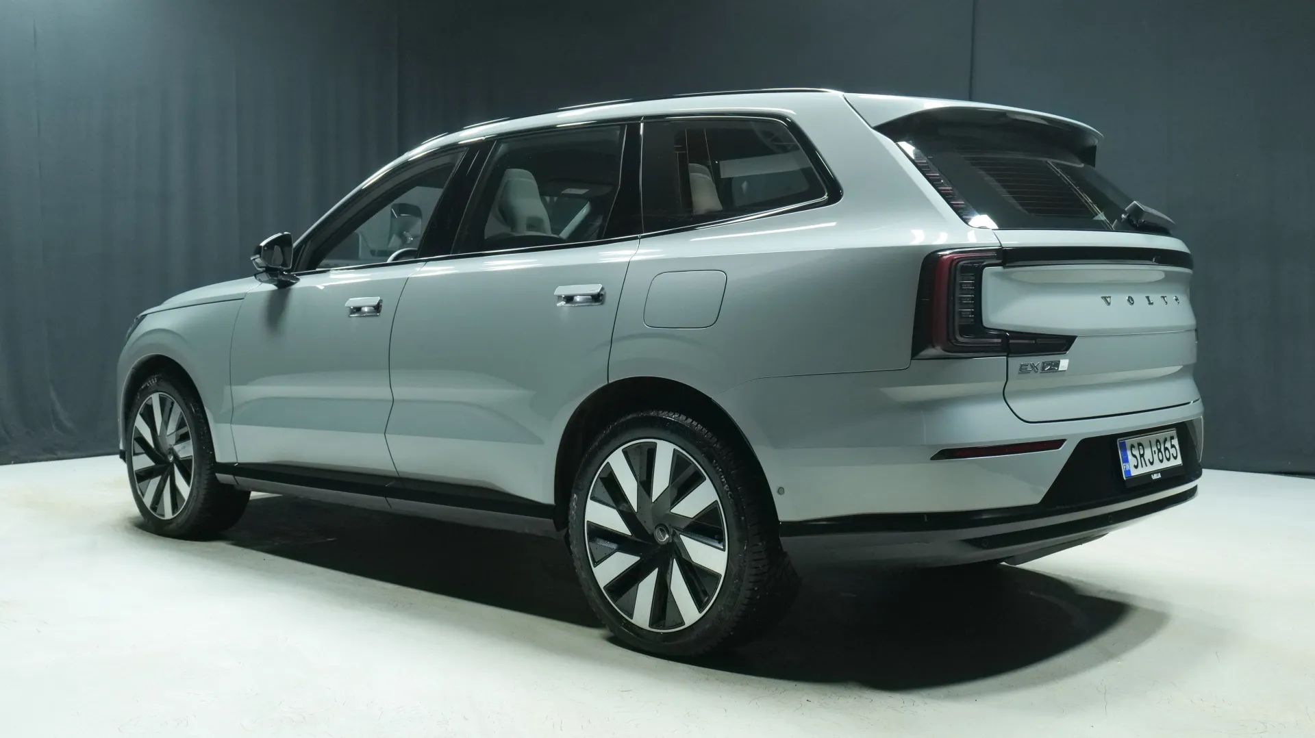 Autokuva 2 - SRJ-865