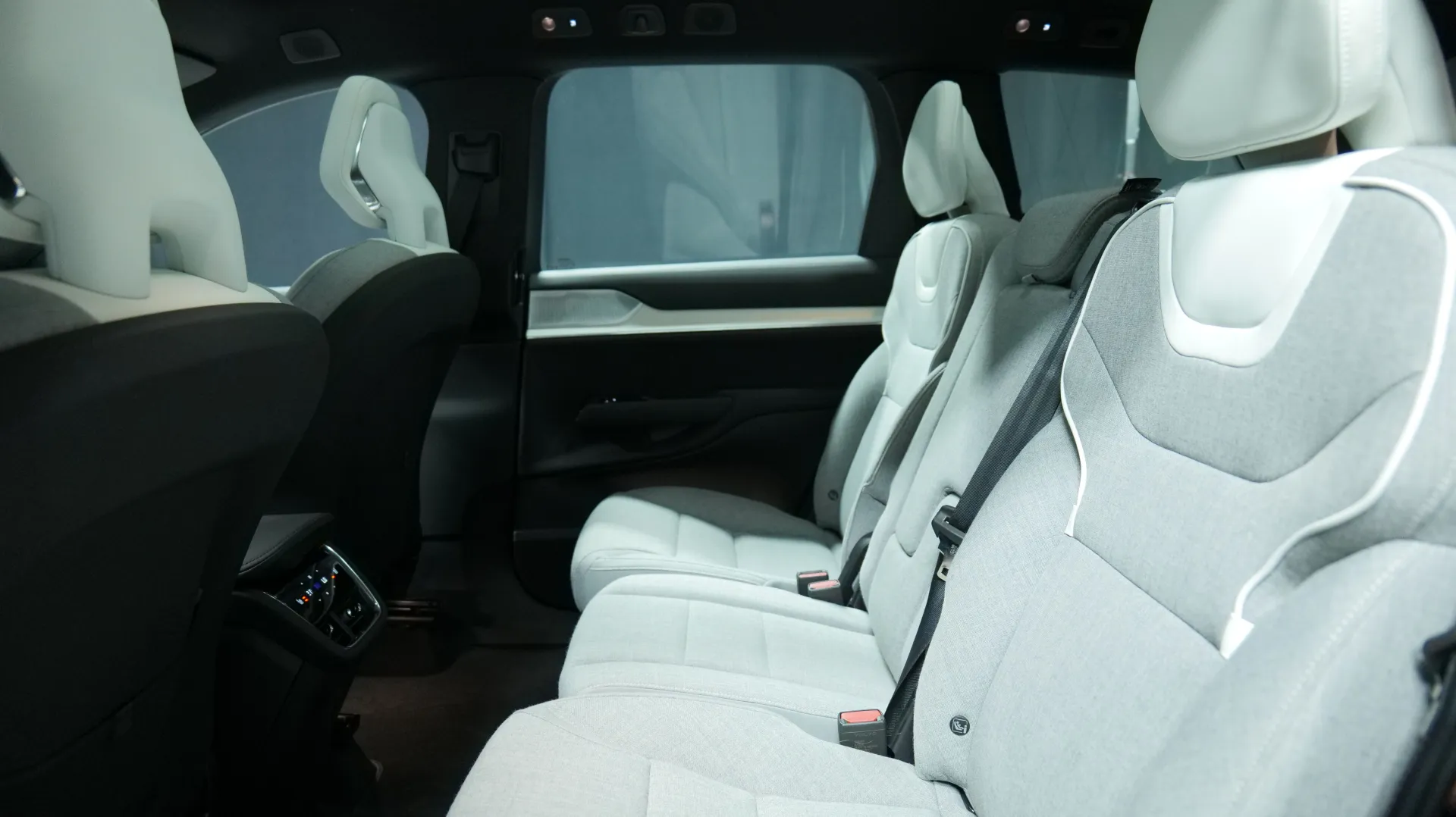 Autokuva 20 - SRJ-867