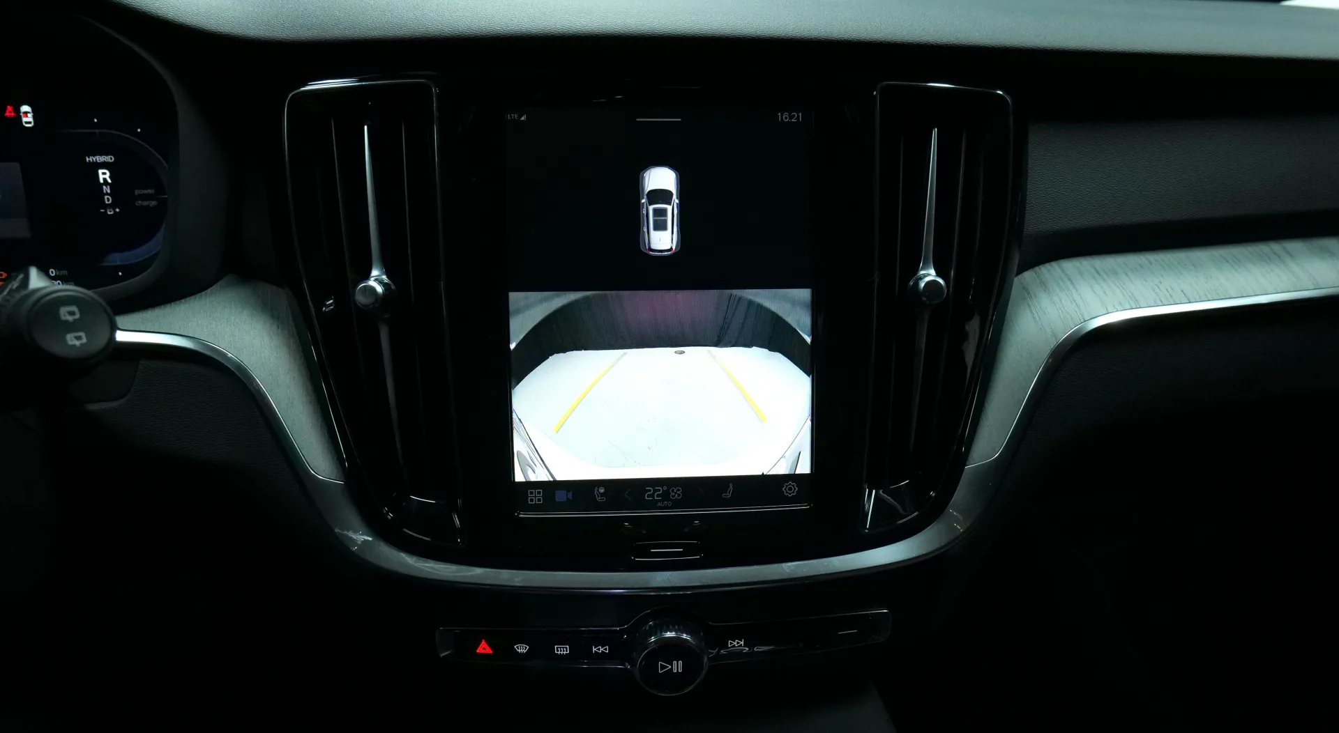 Autokuva 7 - SRK-206