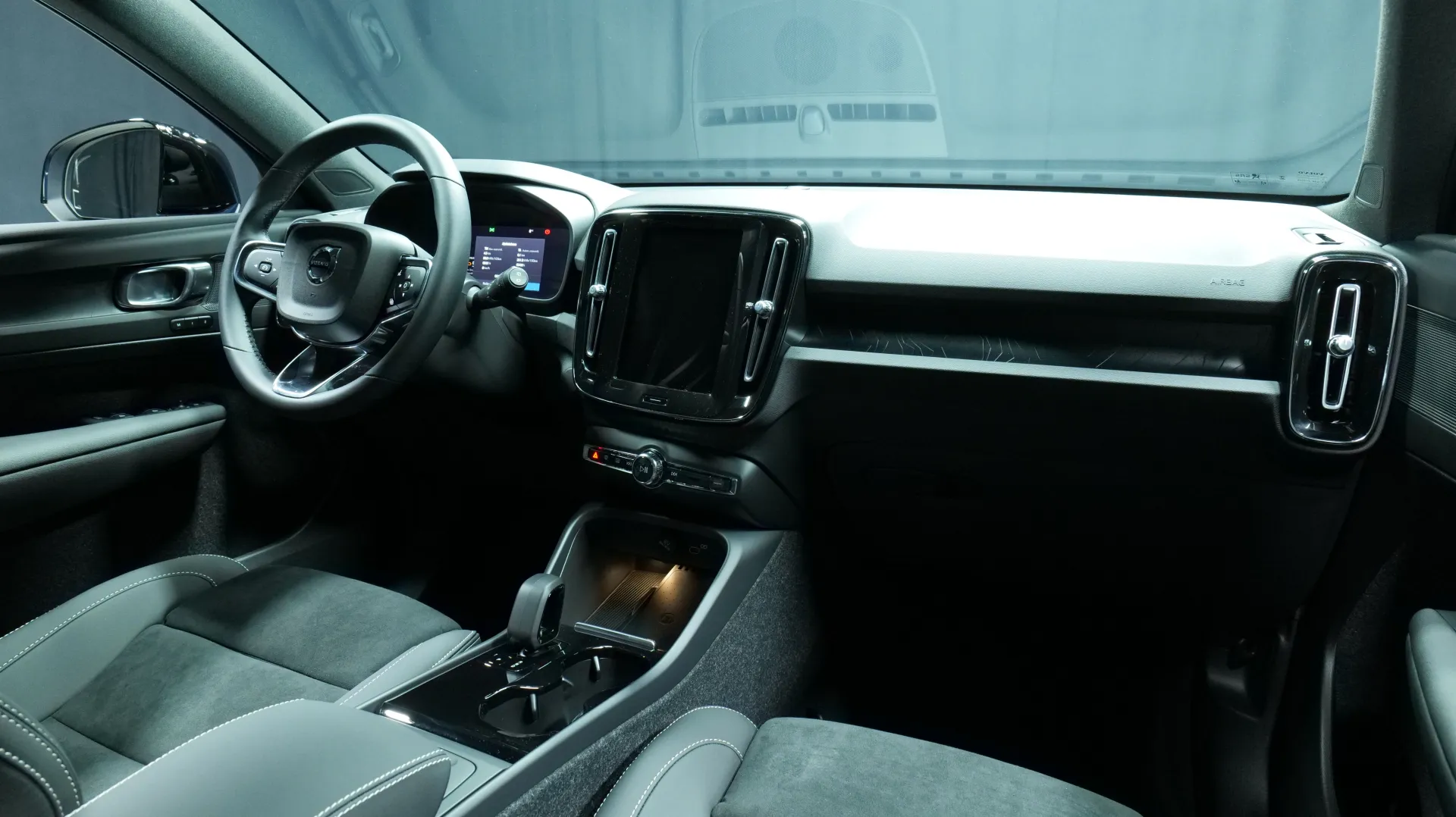 Autokuva 17 - SRK-593