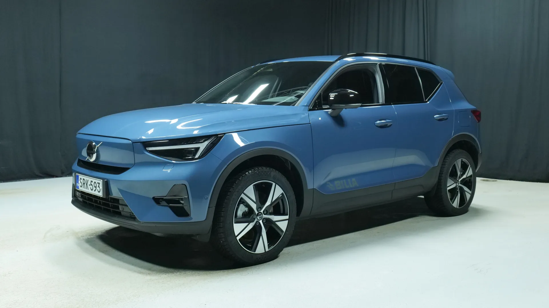 Autokuva 1 - SRK-593