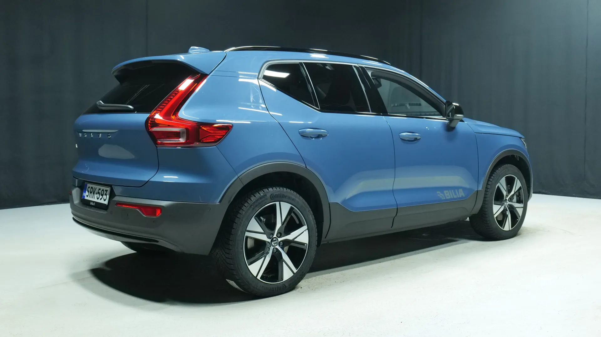 Autokuva 3 - SRK-593