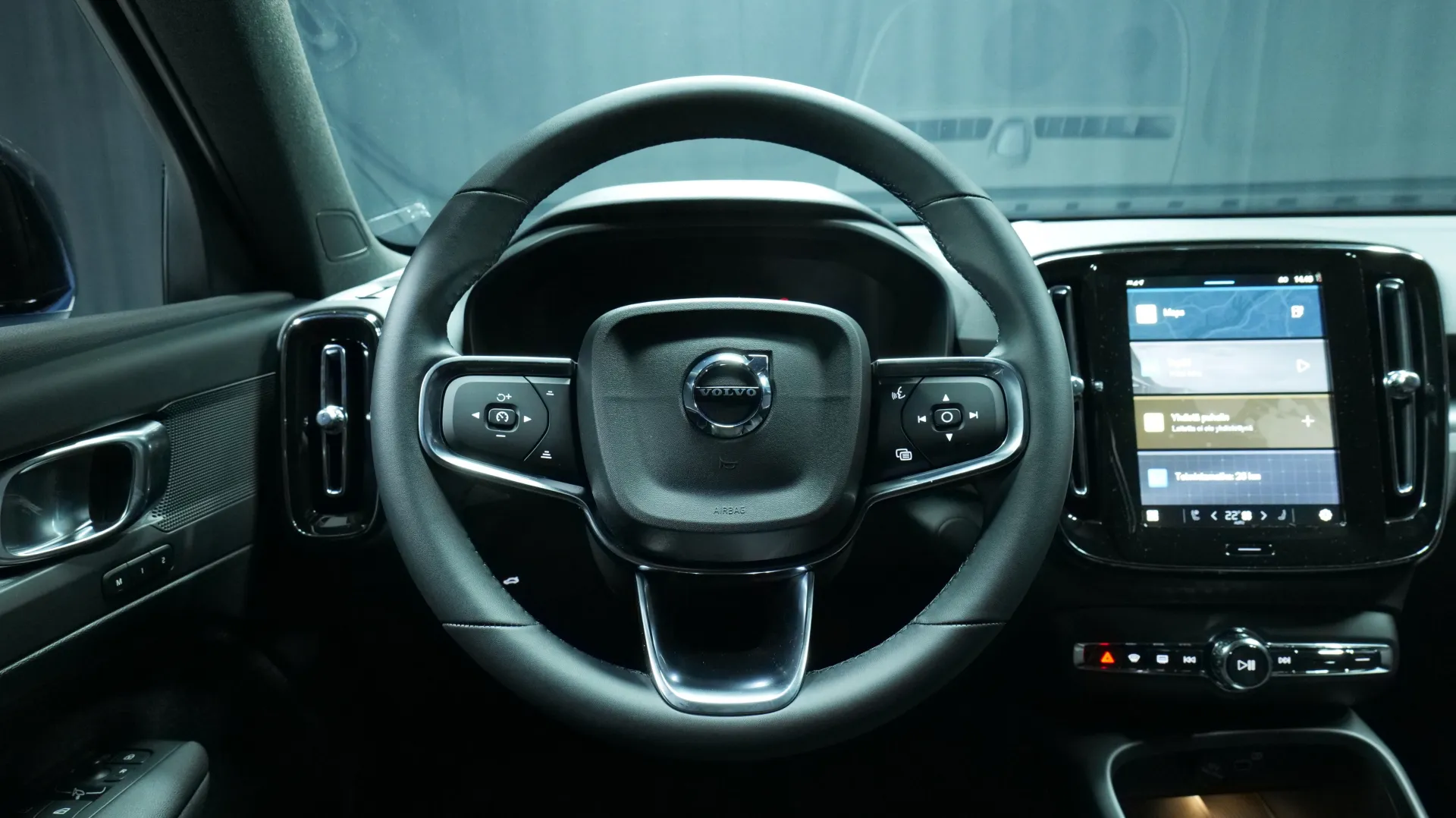 Autokuva 14 - SRK-593