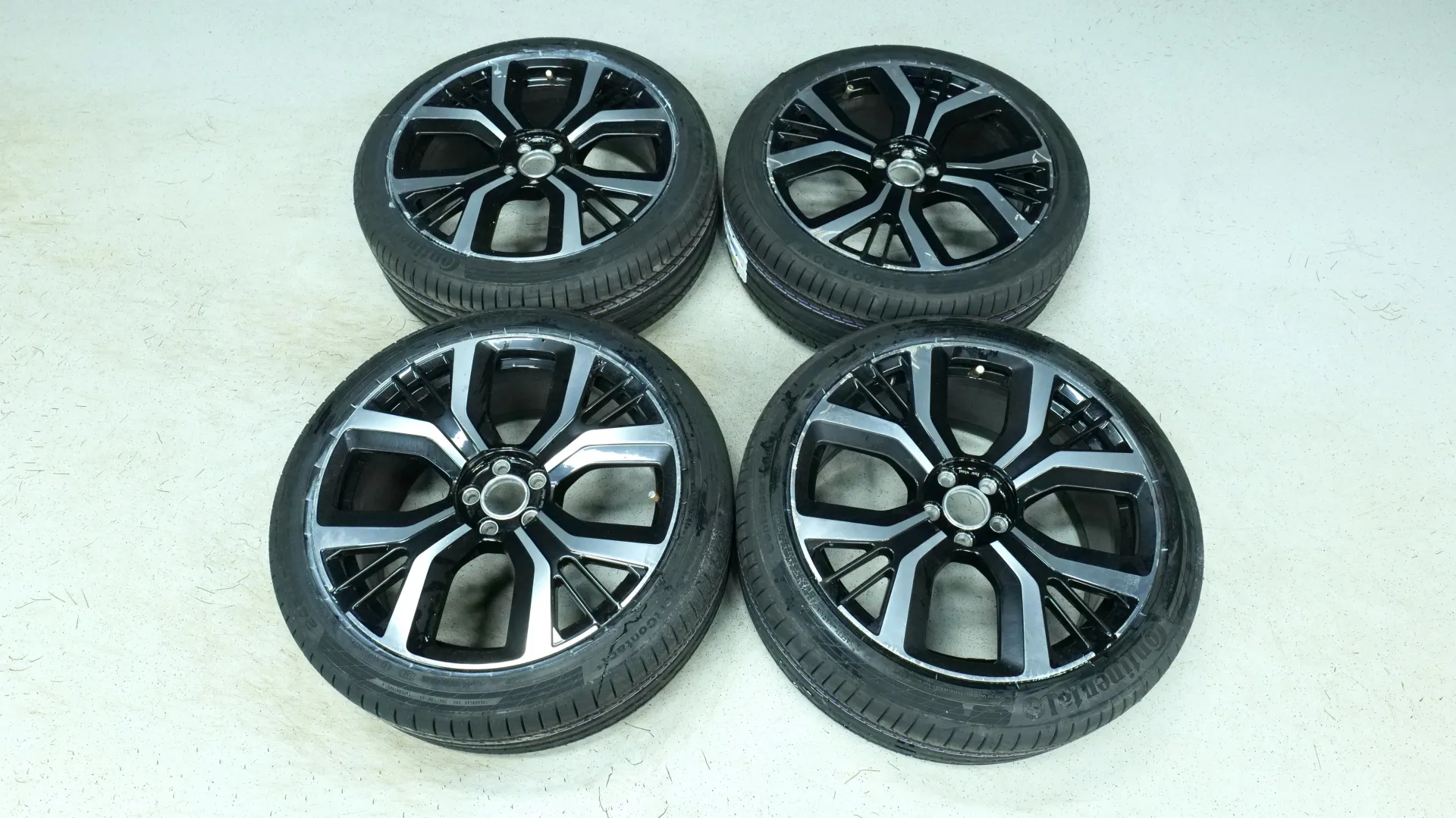 Autokuva 19 - SRK-847