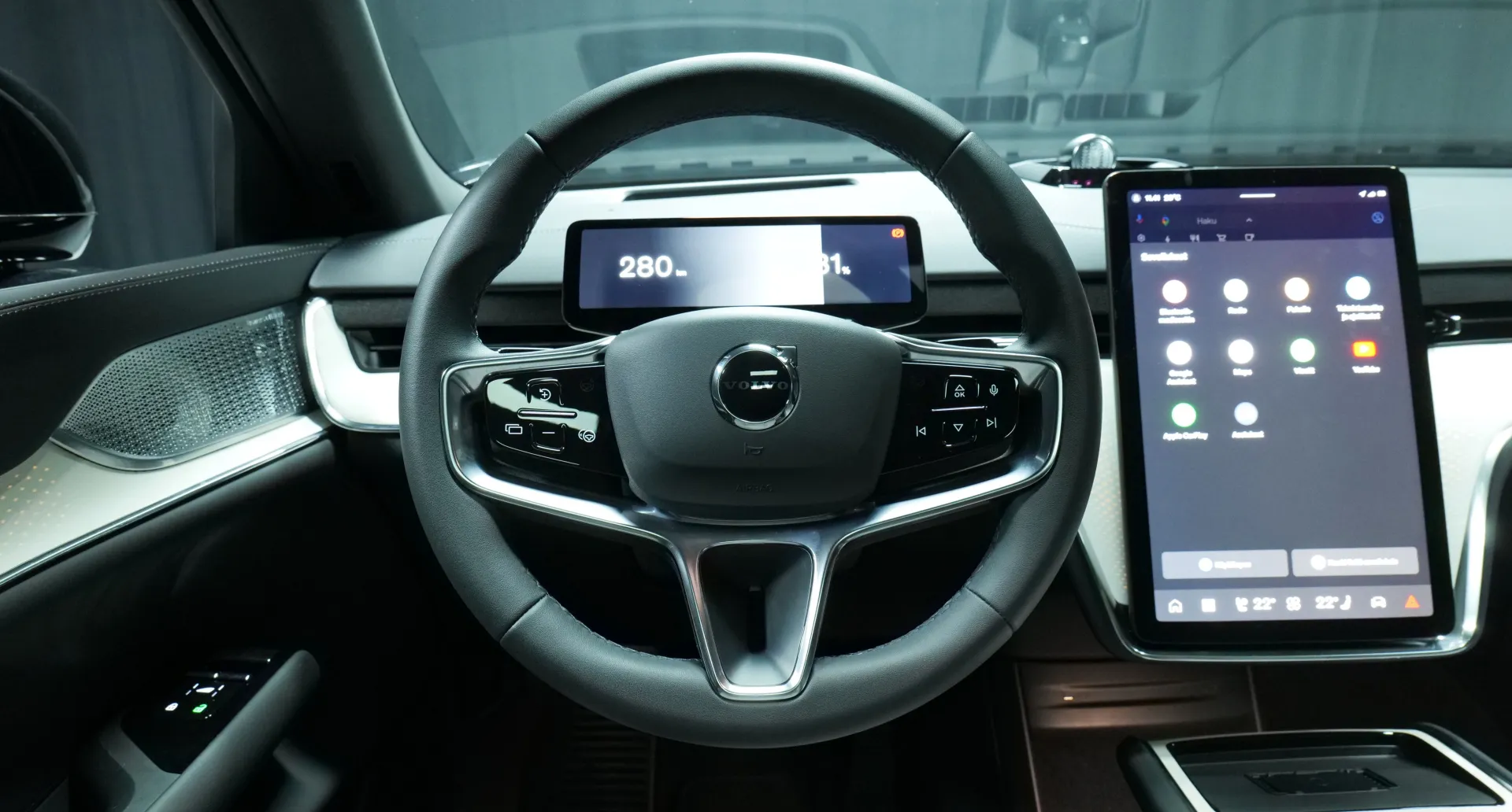 Autokuva 15 - SRL-331