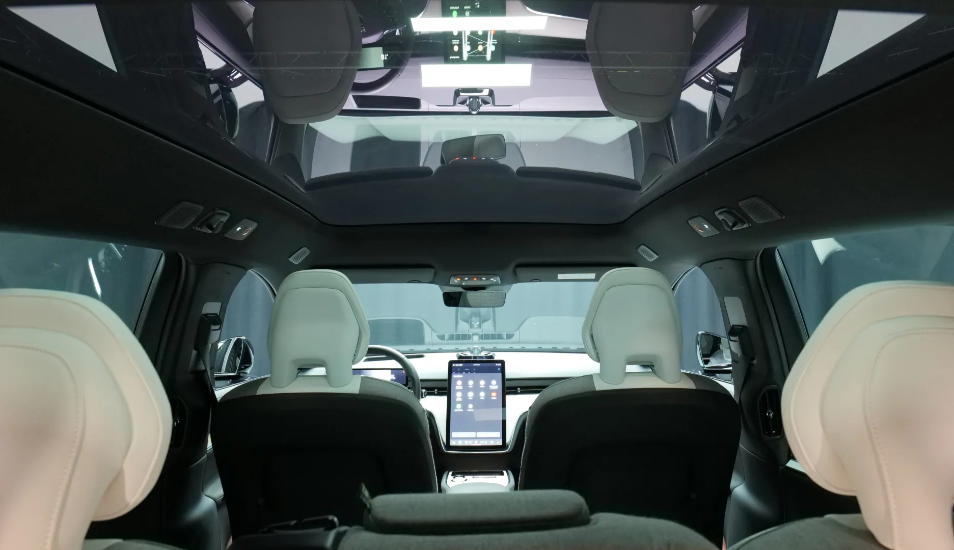 Autokuva 18 - SRL-331