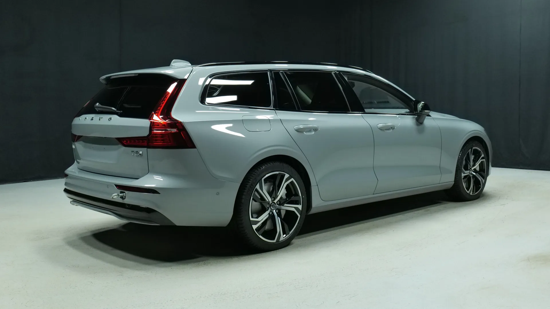 Autokuva 3 - SRL-345