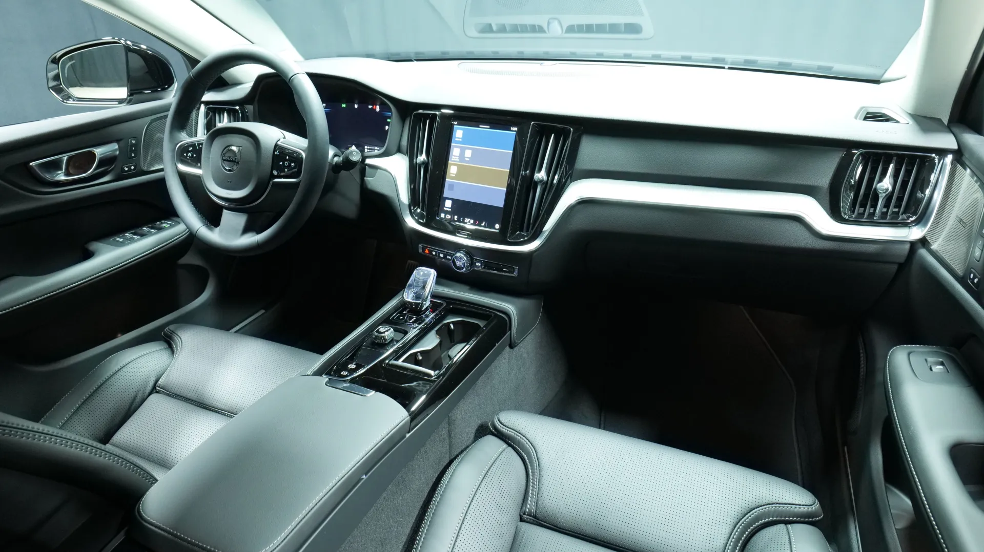 Autokuva 18 - SRL-345