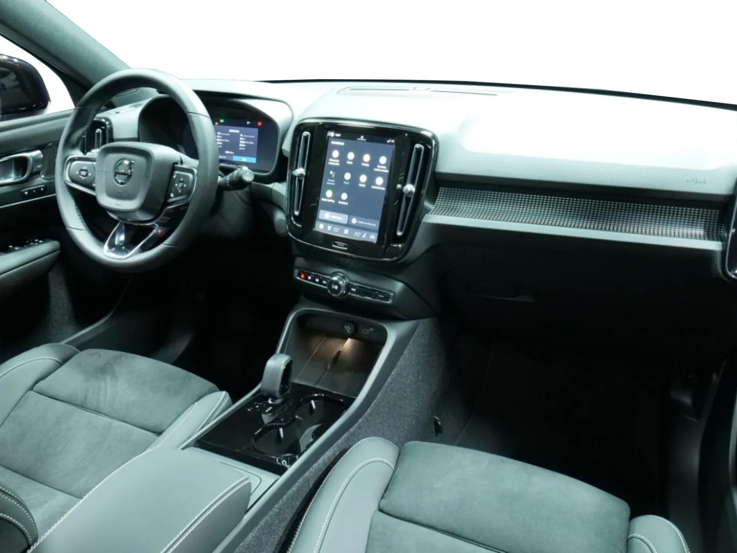 Autokuva 10 - SRR-408