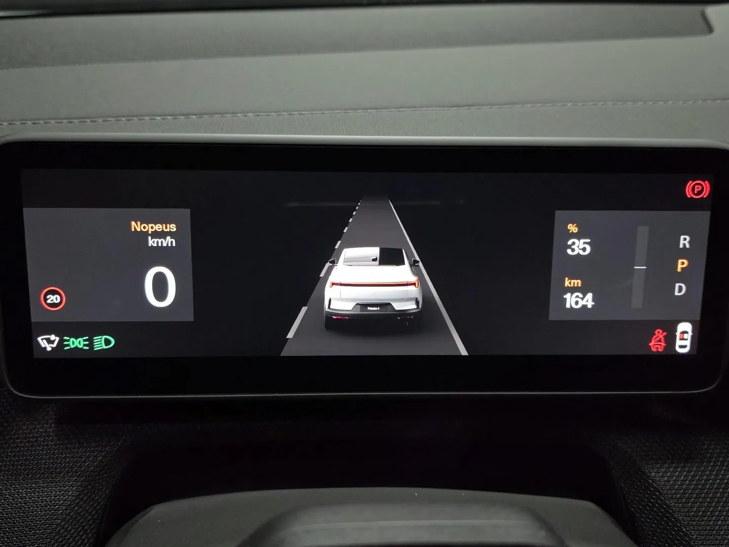 Autokuva 7 - SRR-423