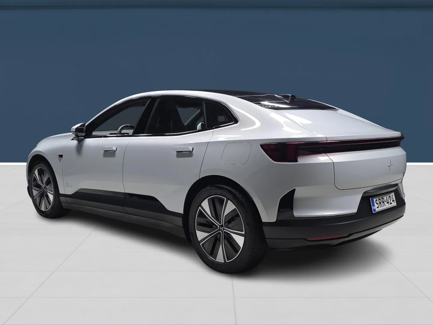 Autokuva 6 - SRR-424