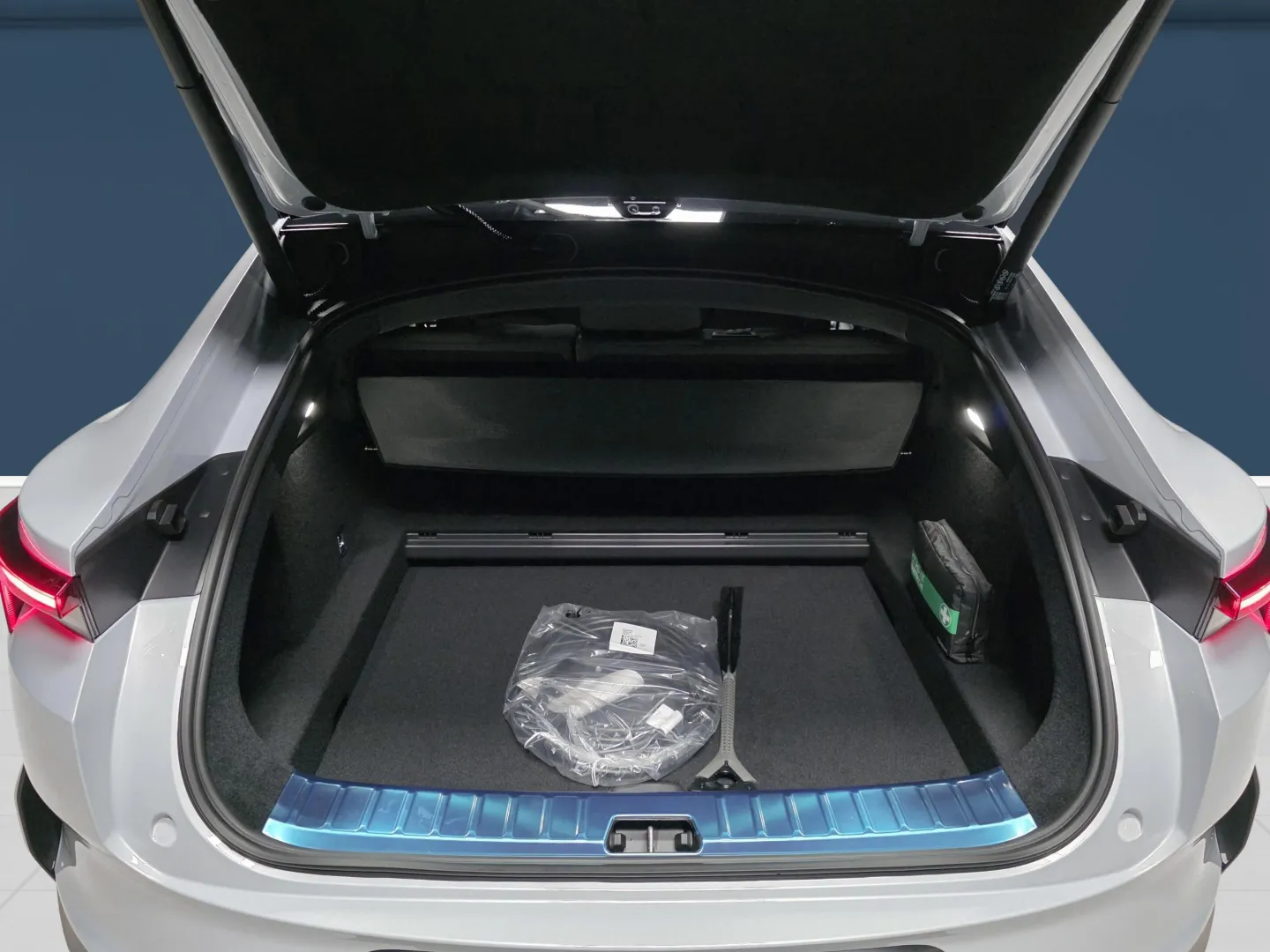 Autokuva 11 - SRR-440