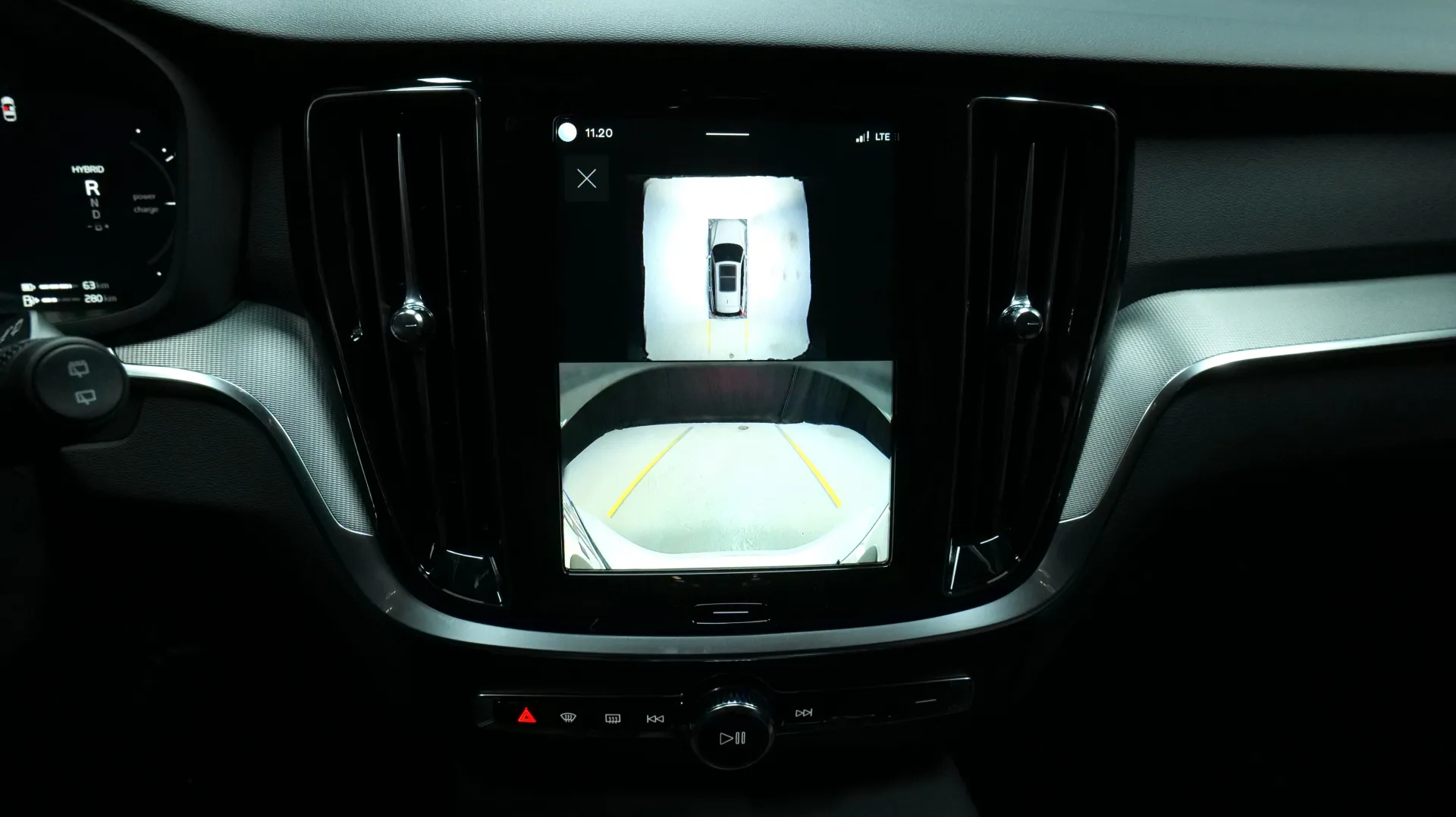 Autokuva 7 - SRR-622