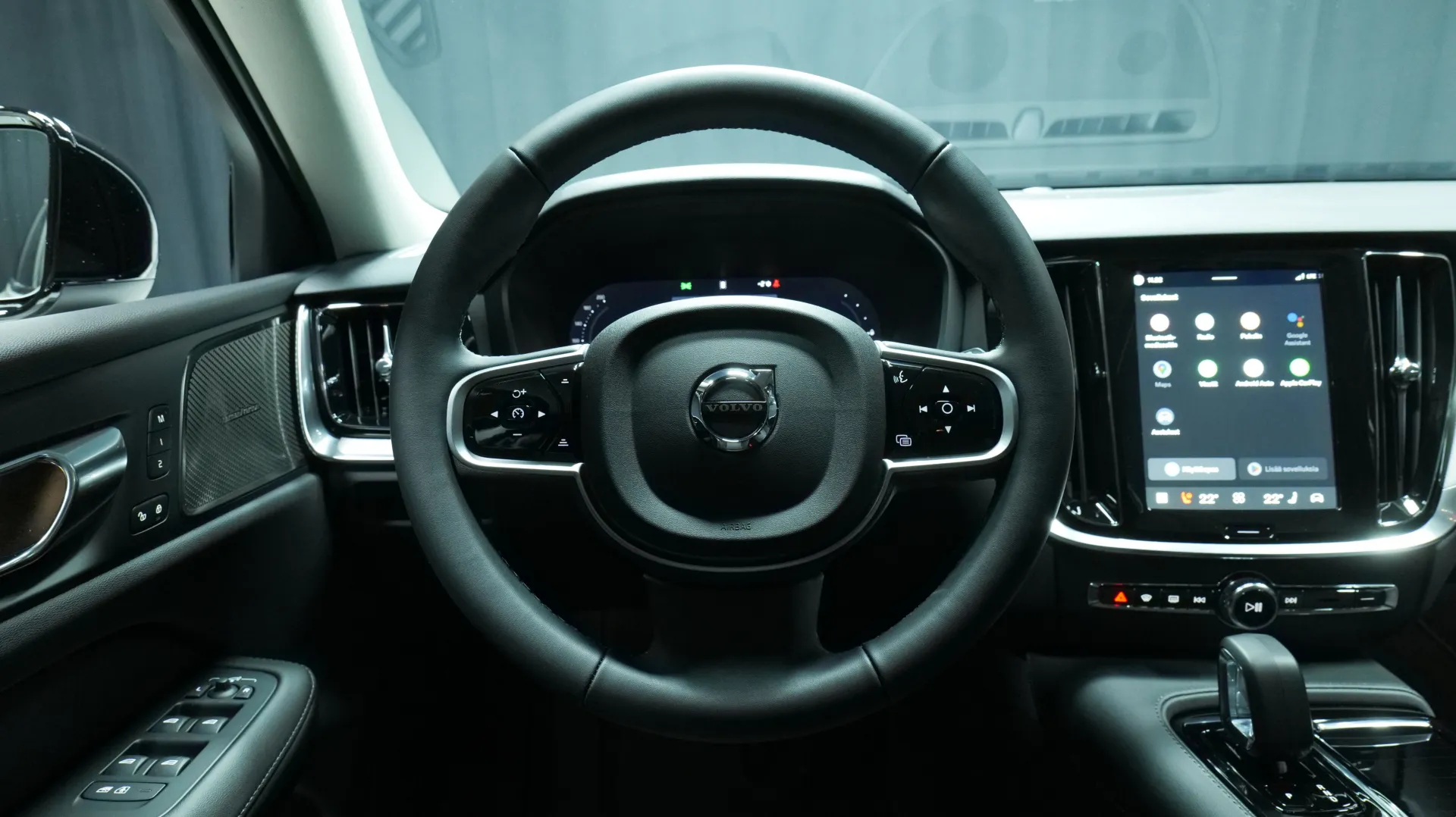 Autokuva 15 - SRR-622