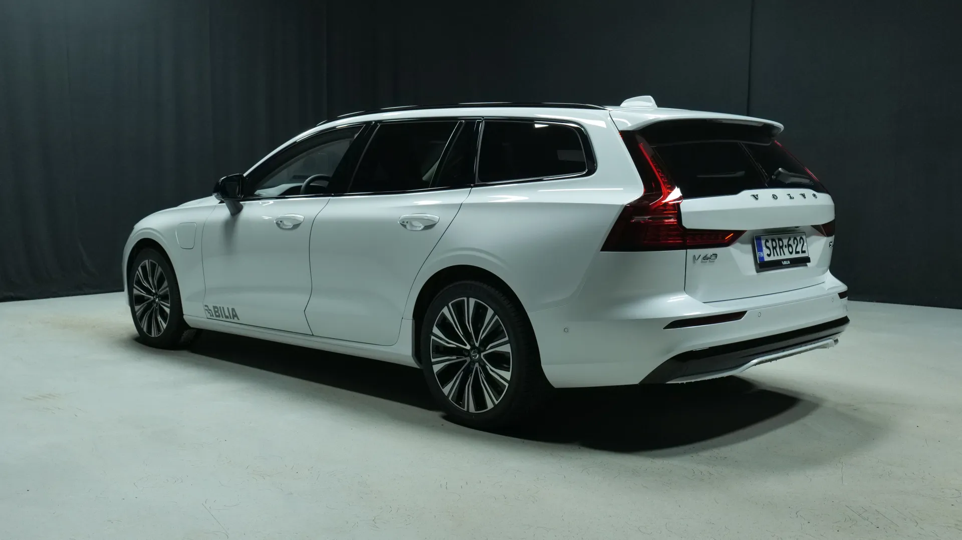 Autokuva 2 - SRR-622