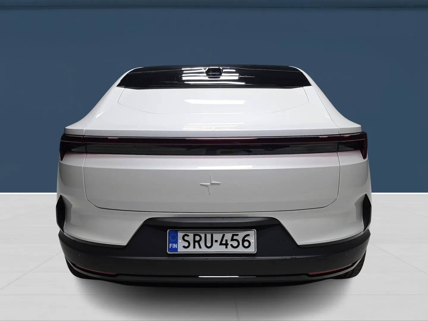 Autokuva 5 - SRU-456