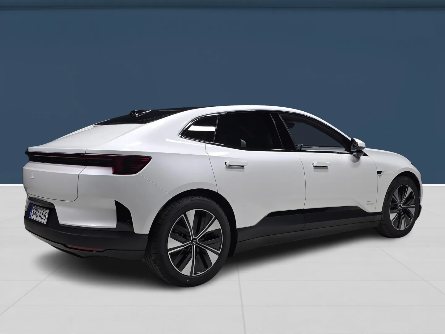 Autokuva 4 - SRU-456