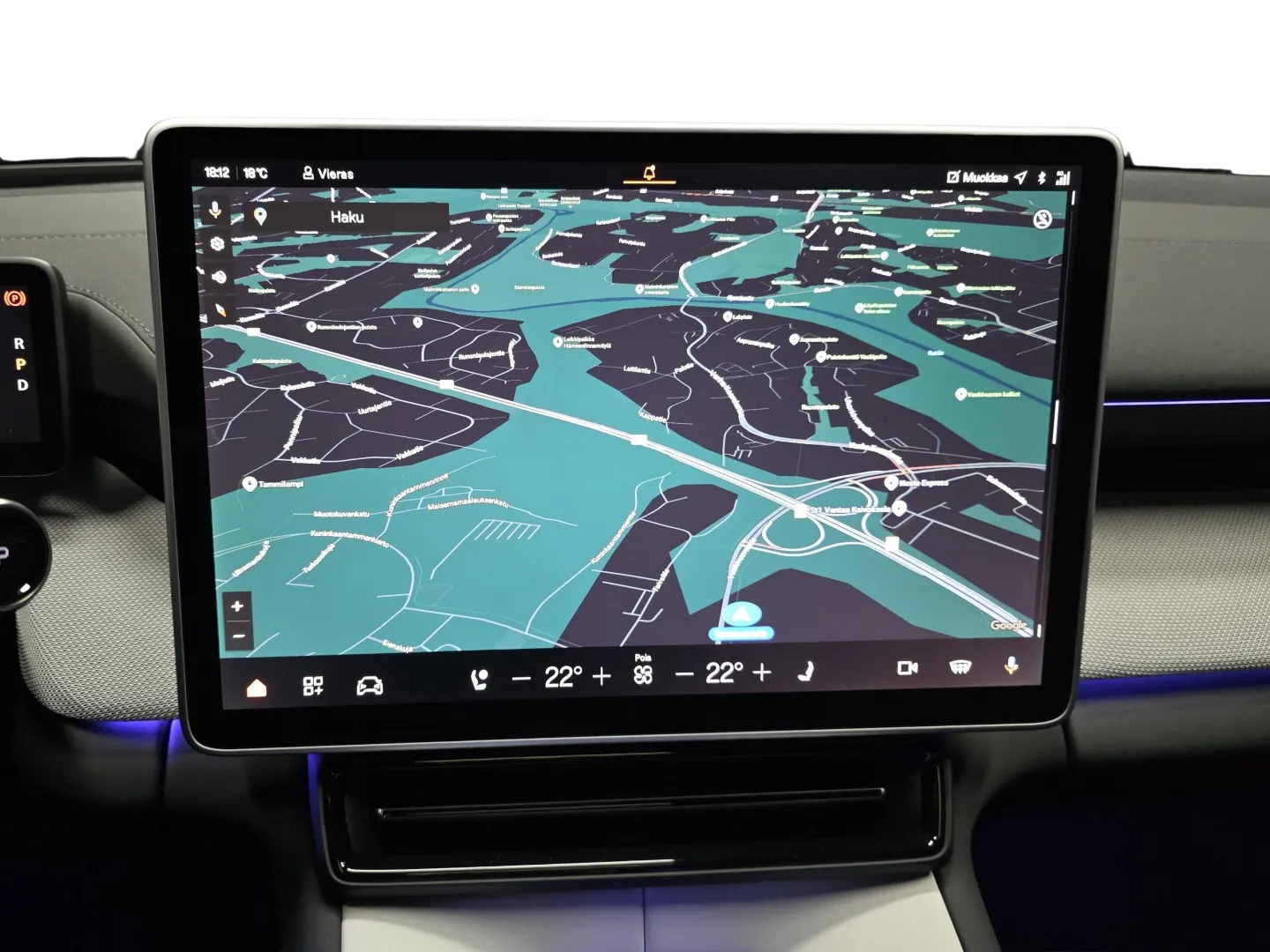 Autokuva 12 - SRU-476