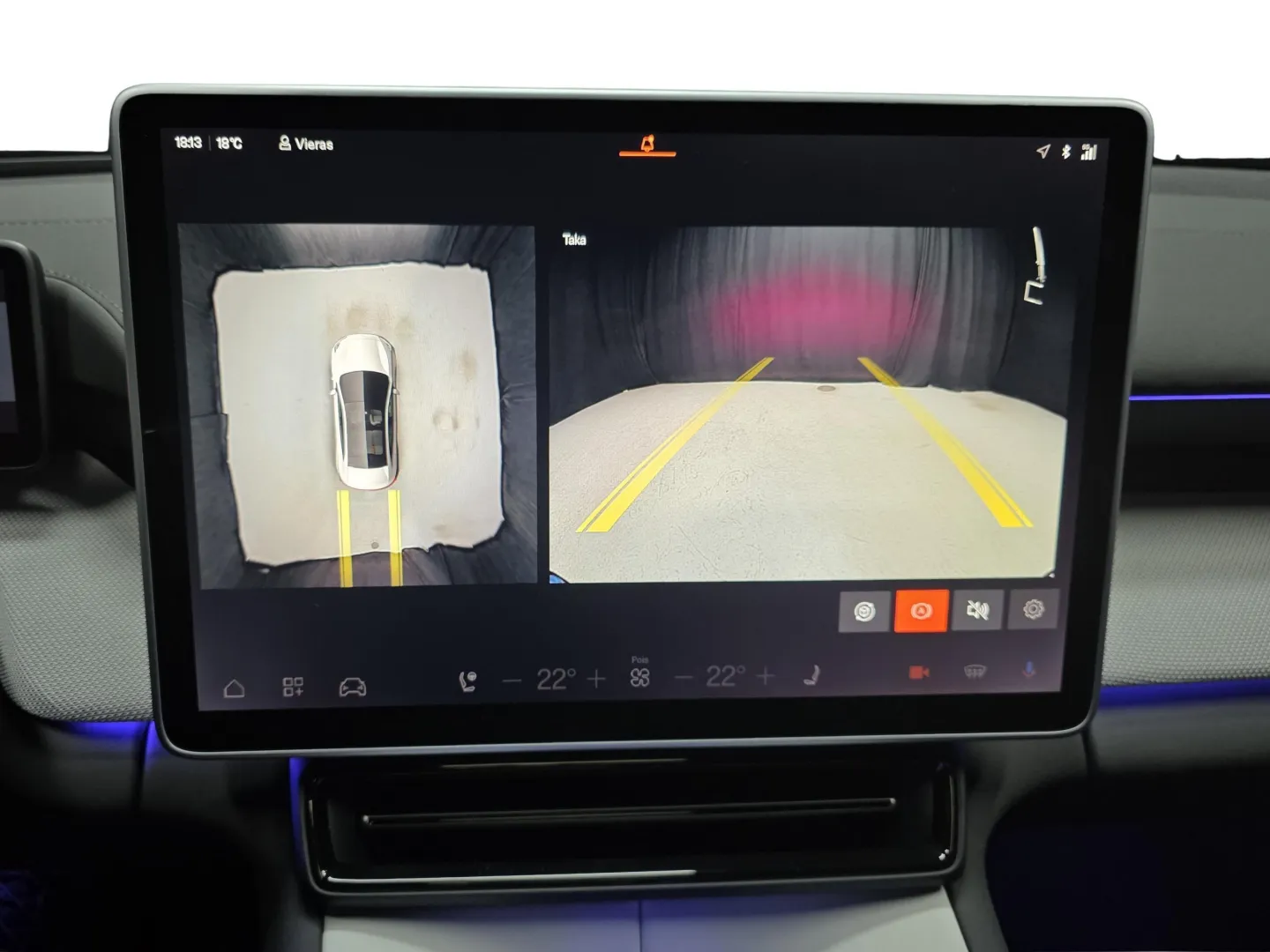 Autokuva 13 - SRU-476