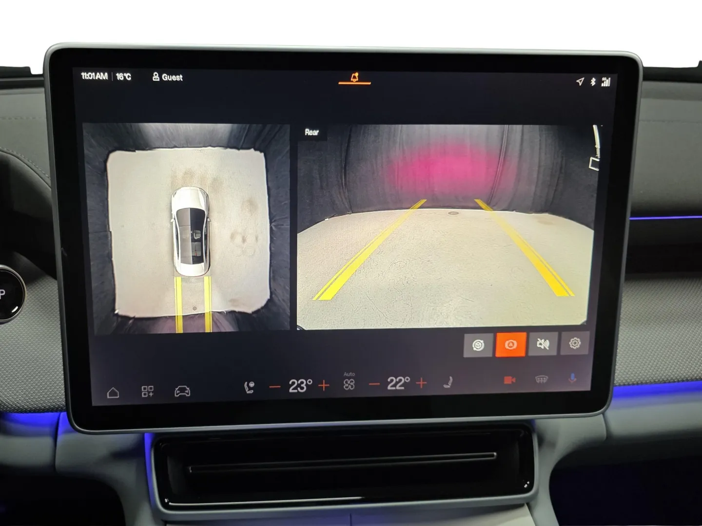 Autokuva 13 - SRU-519