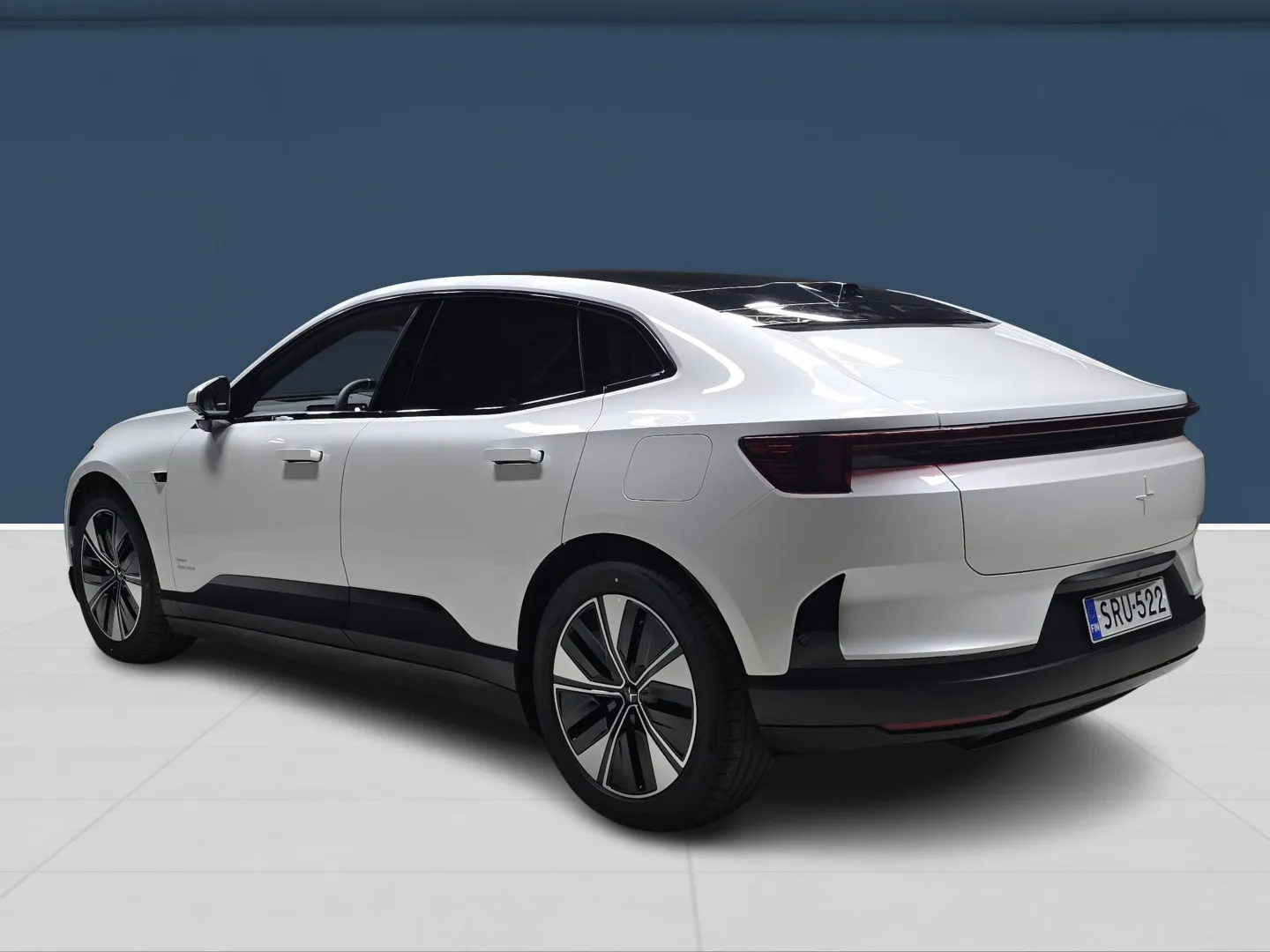 Autokuva 6 - SRU-522