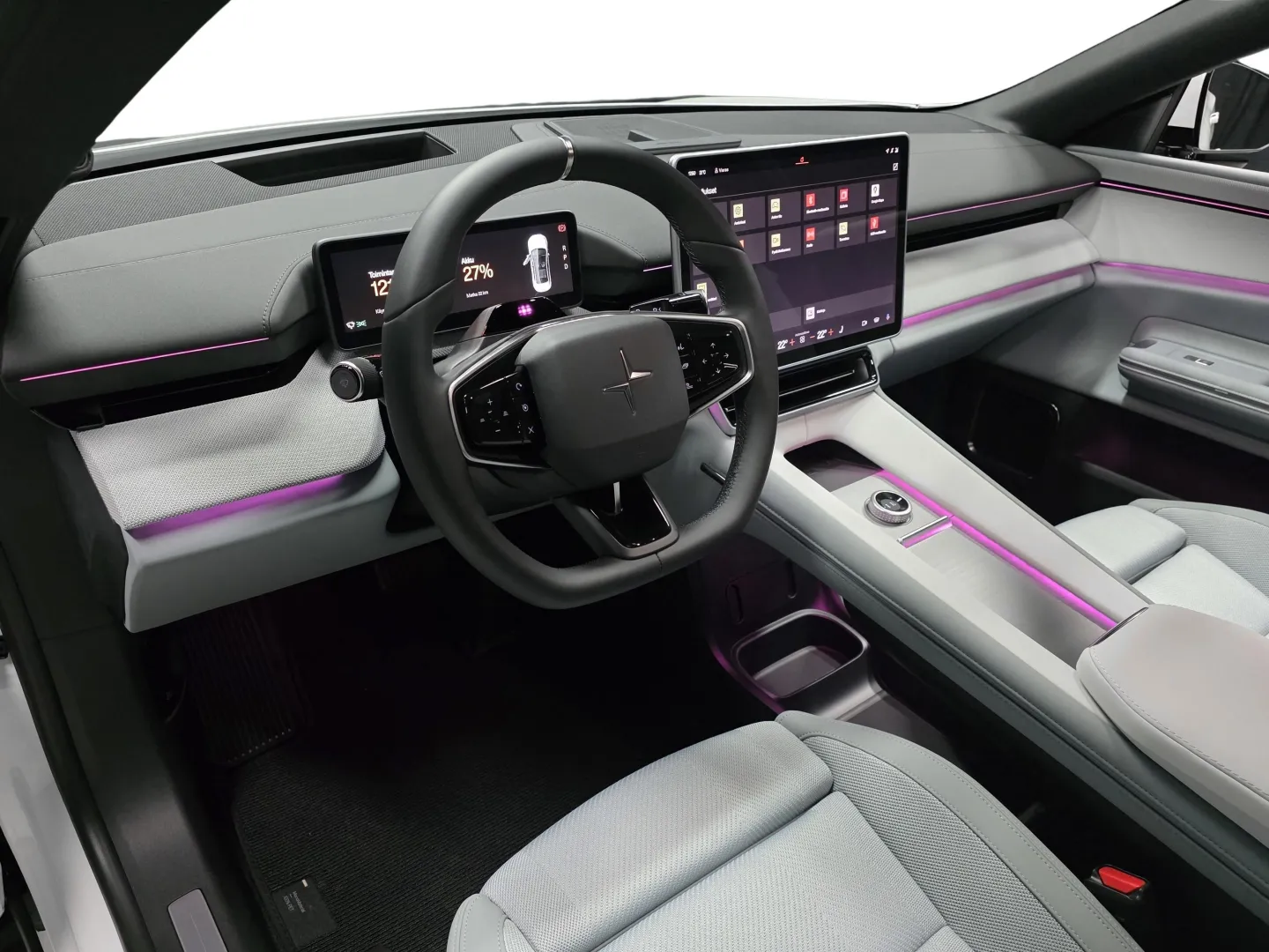 Autokuva 8 - SRU-522