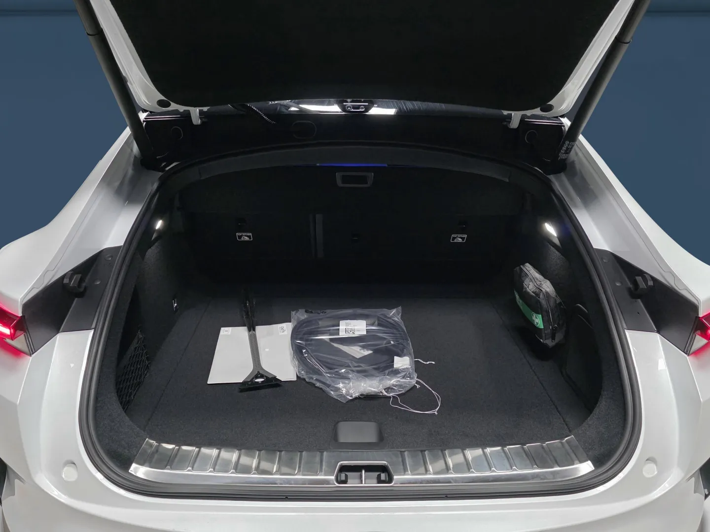 Autokuva 11 - SRU-526