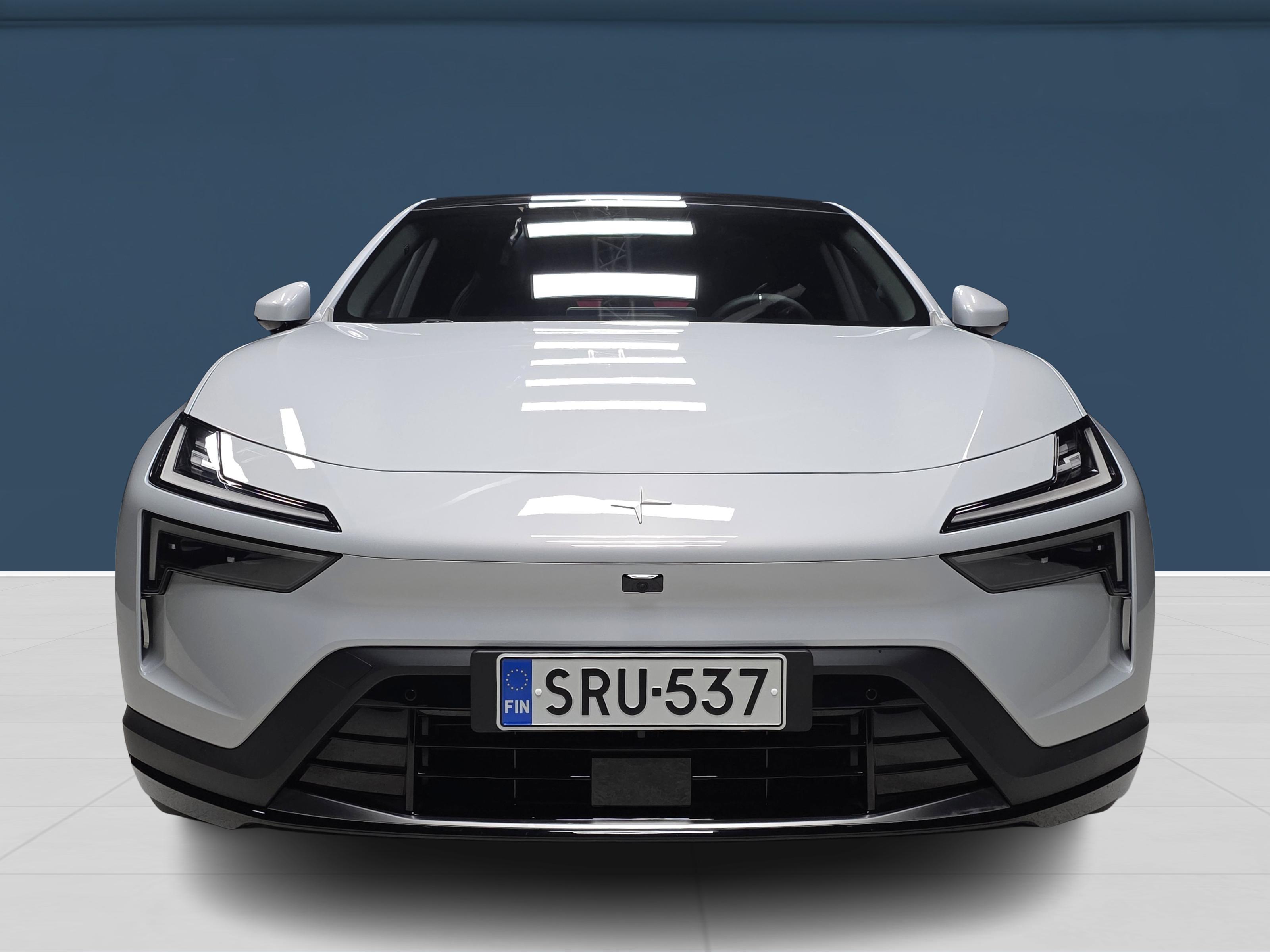Polestar 4 2026, kuva 2/18