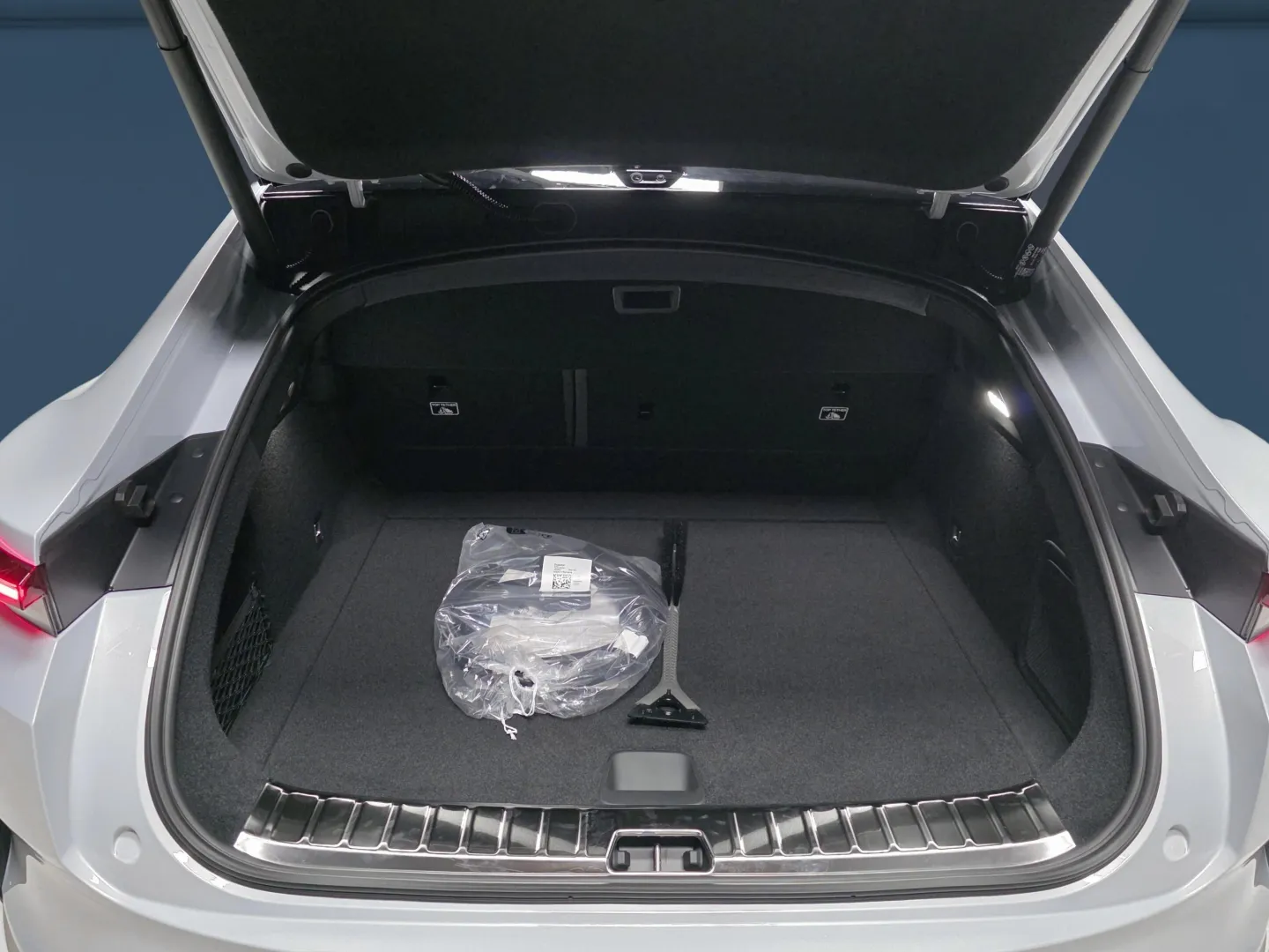 Autokuva 11 - SRU-545