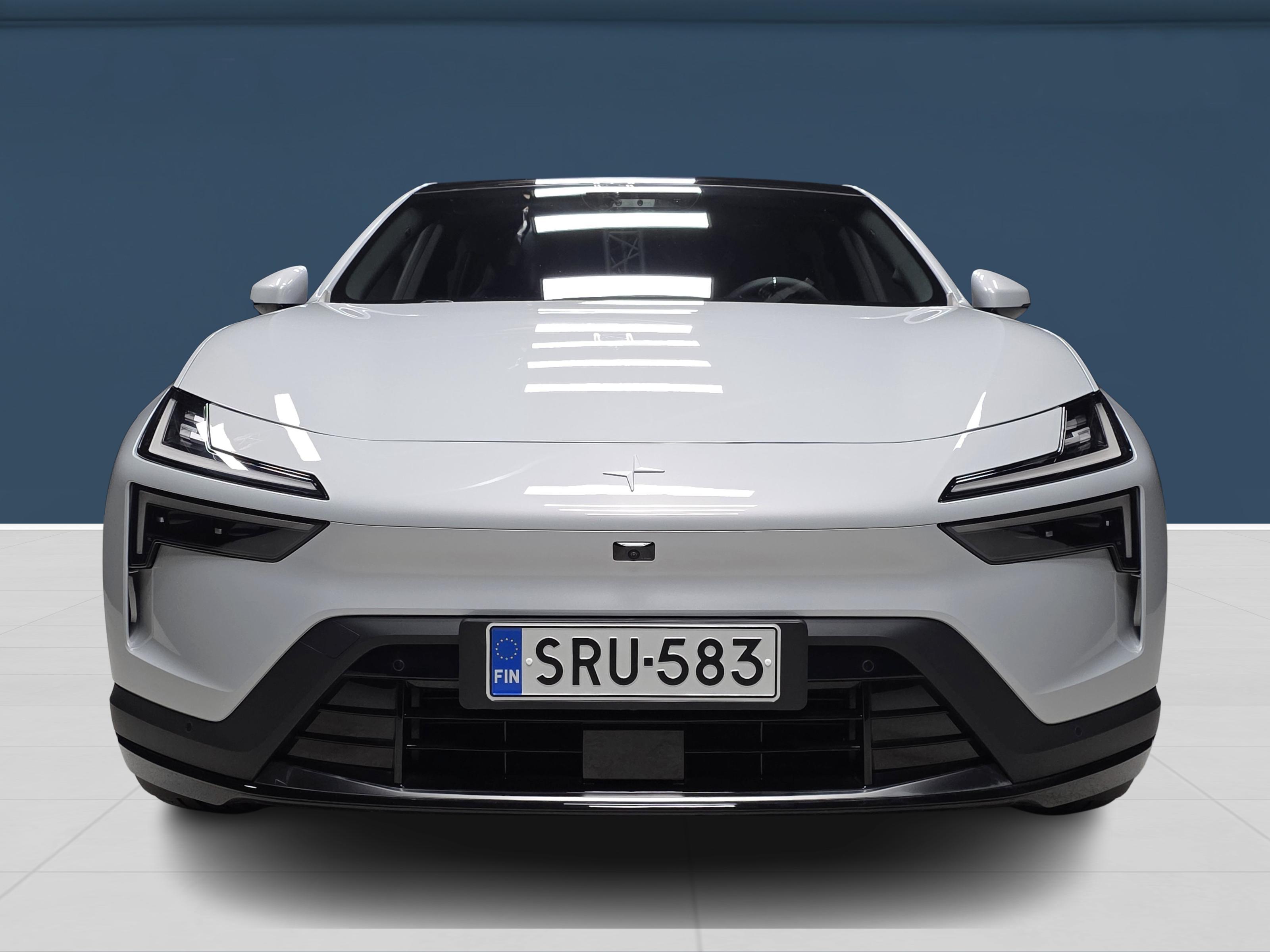 Polestar 4 2026, kuva 2/18