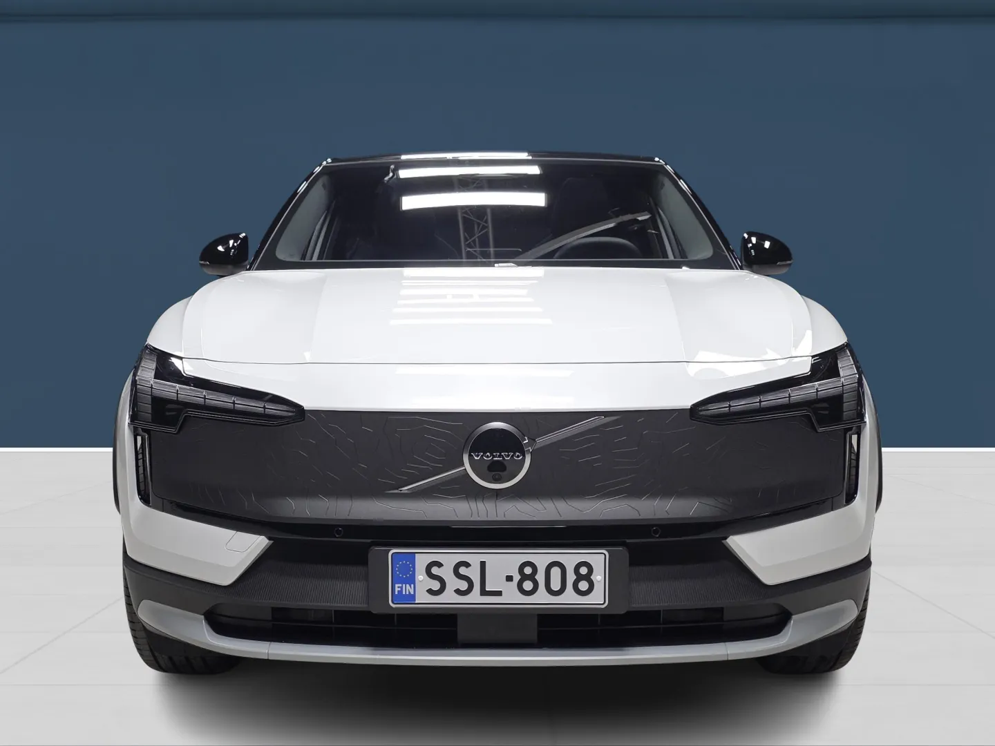 Autokuva 2 - SSL-808