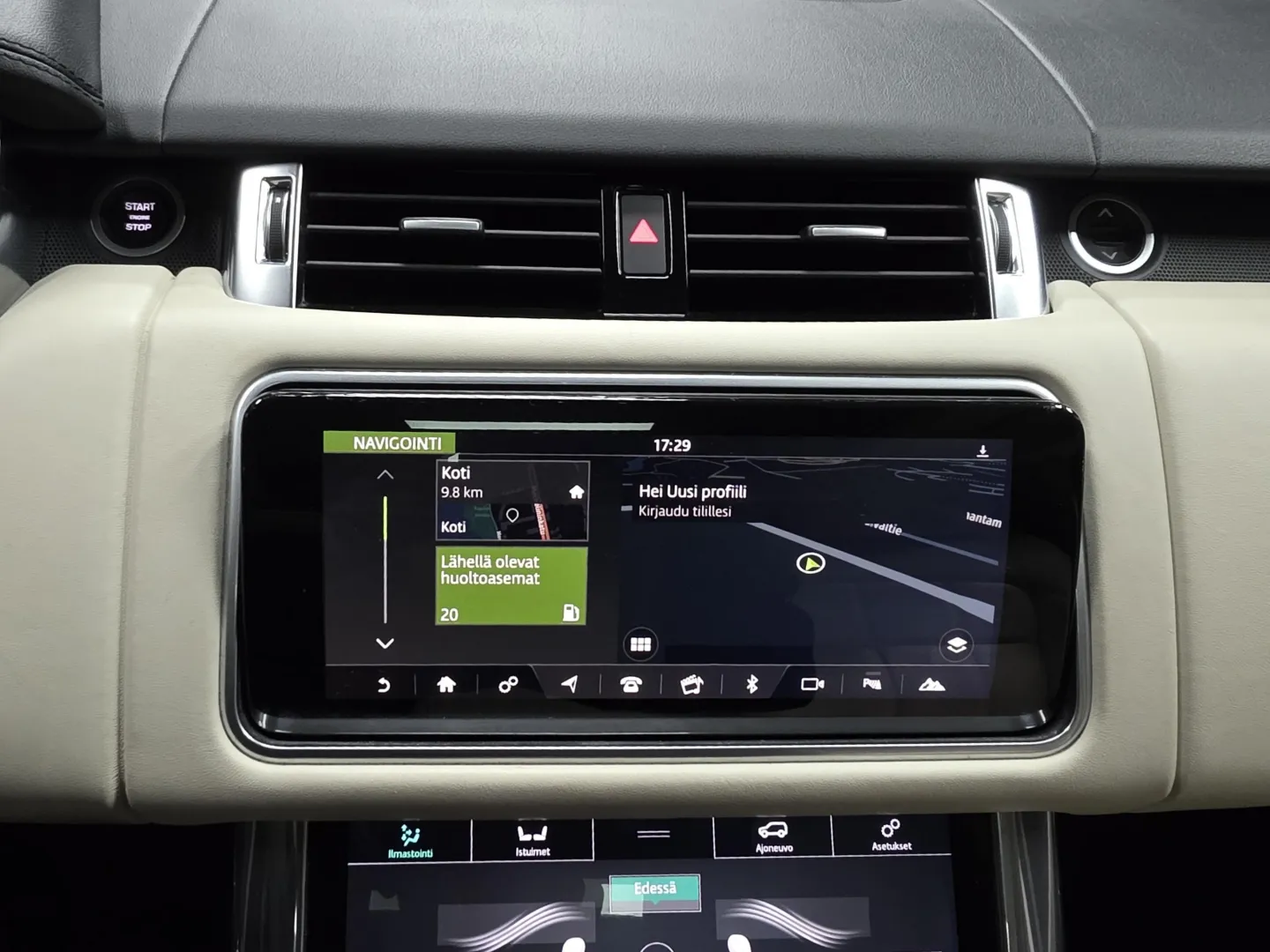 Autokuva 12 - SYU-319