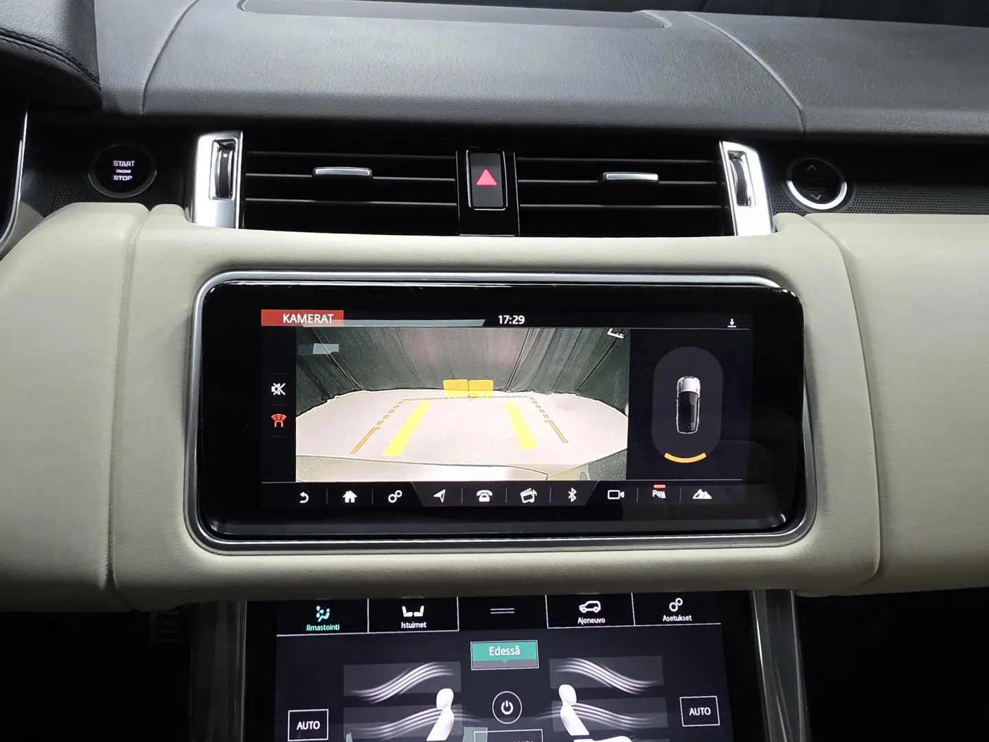 Autokuva 13 - SYU-319