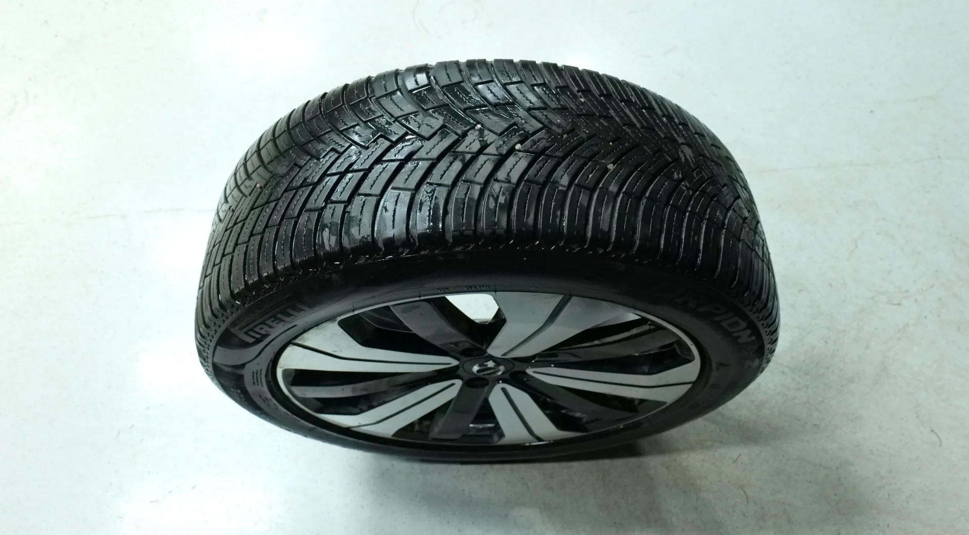 Autokuva 21 - SYY-437