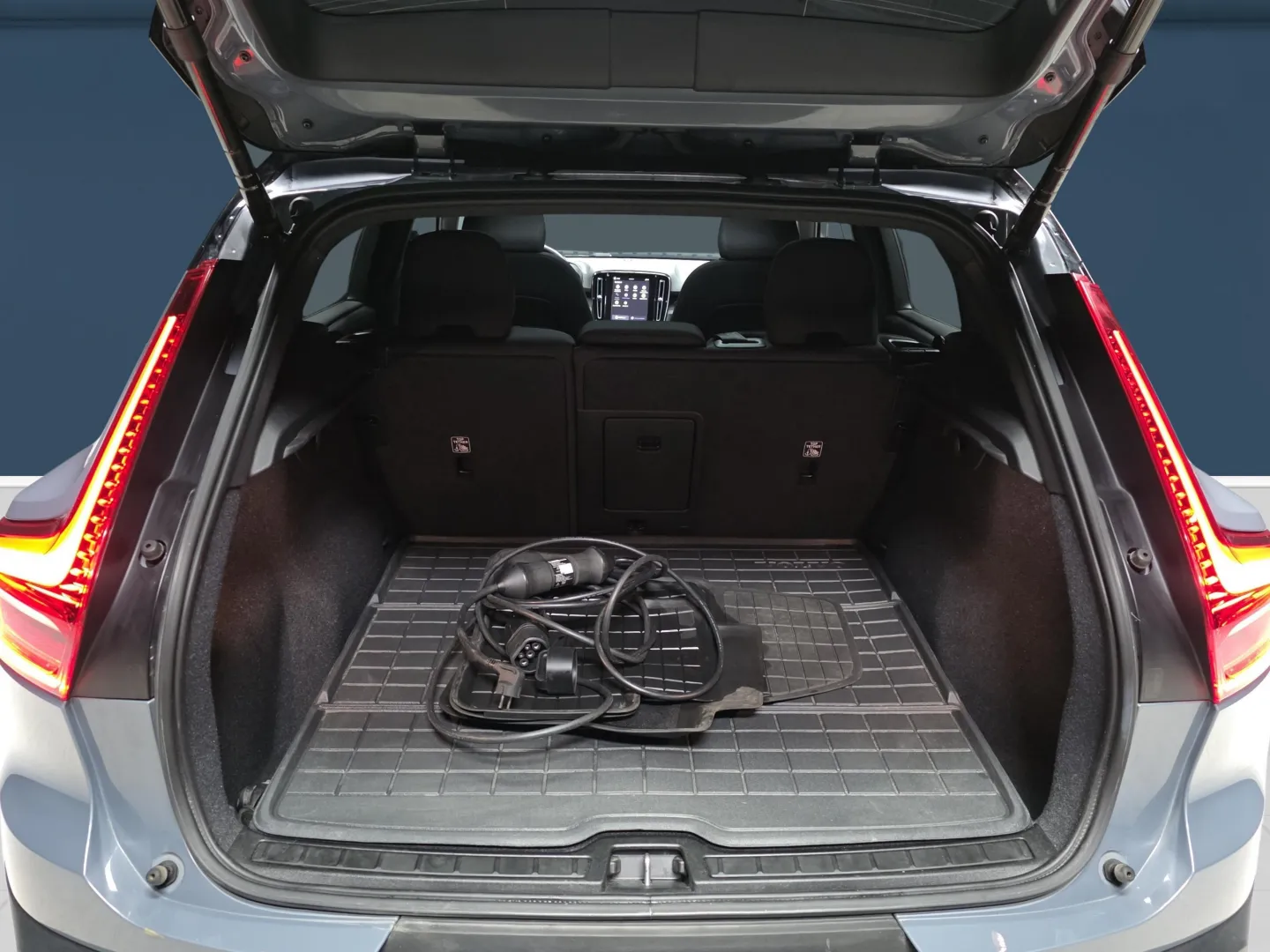 Autokuva 11 - SYY-439