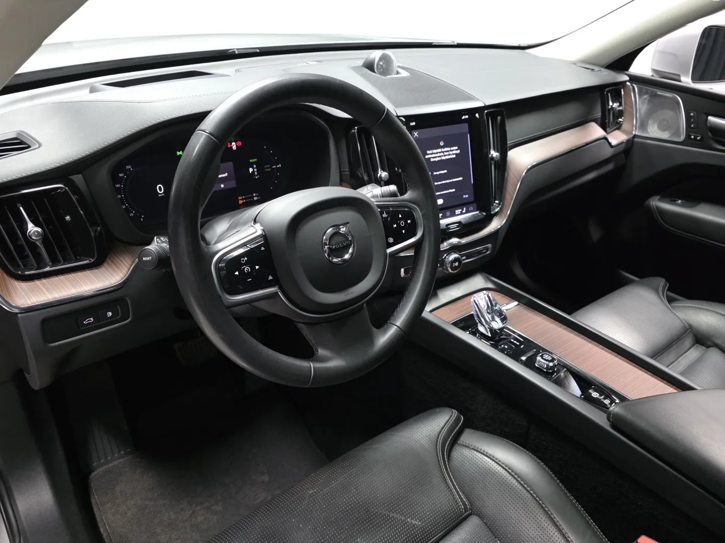 Autokuva 8 - SYY-464