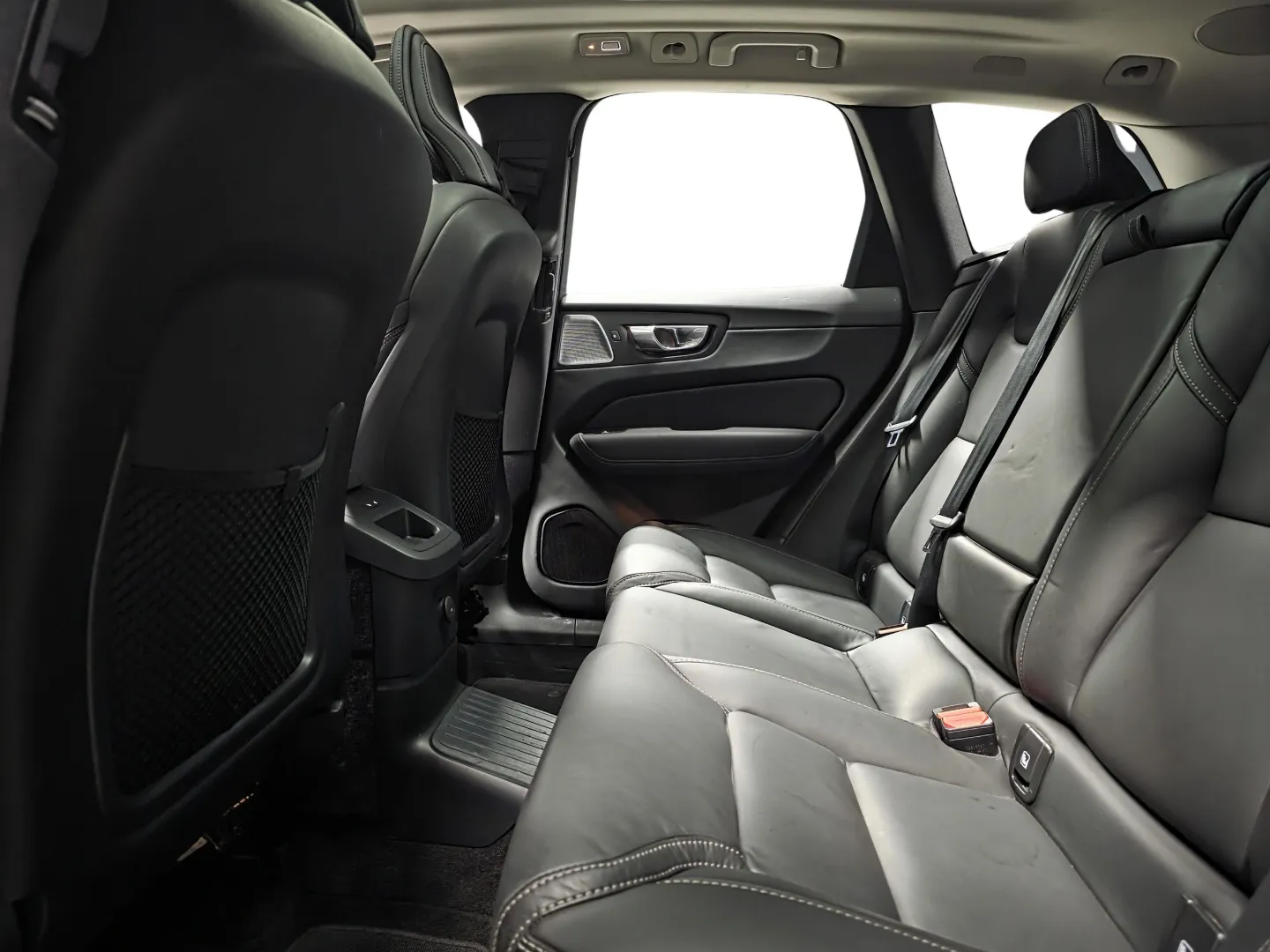 Autokuva 9 - SYY-464