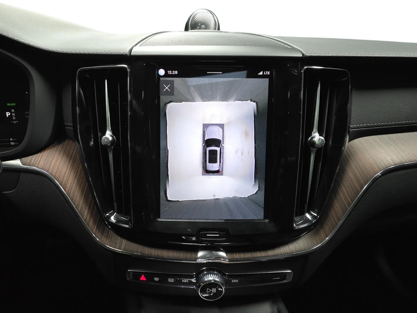 Autokuva 13 - SYY-464