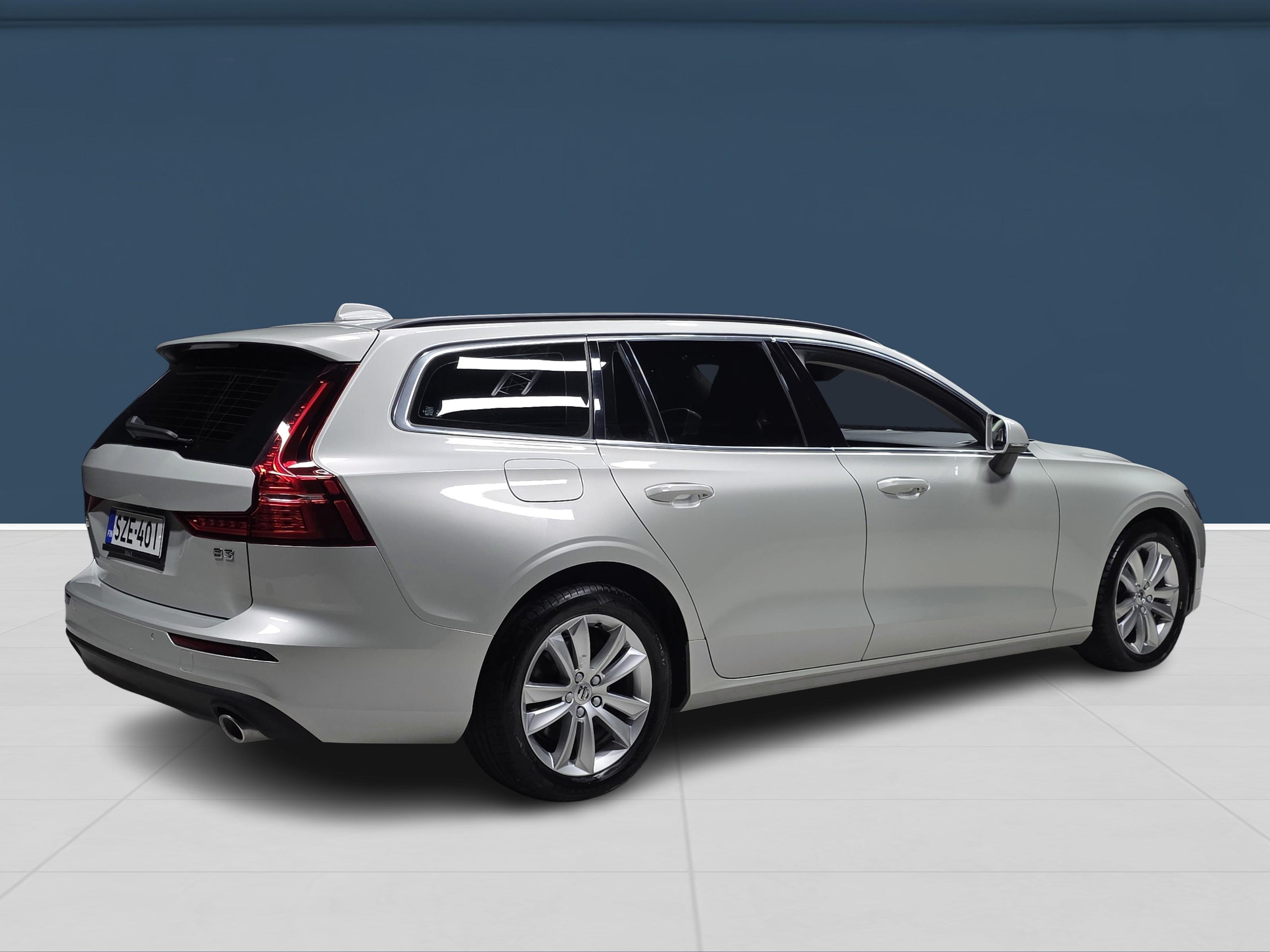 Volvo V60 B3 MHEV Business Edition aut 2022, kuva 4/17