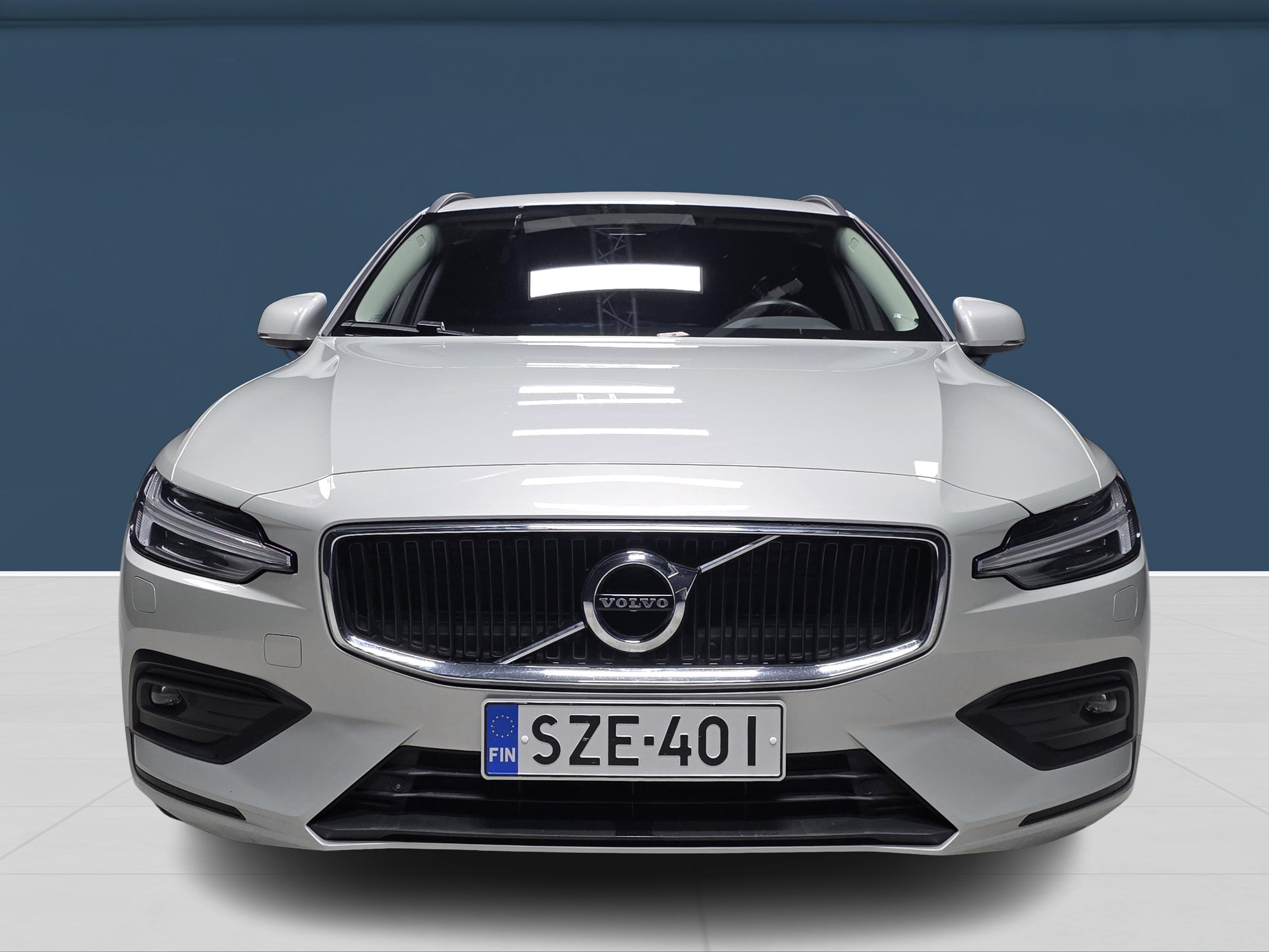 Volvo V60 B3 MHEV Business Edition aut 2022, kuva 2/17