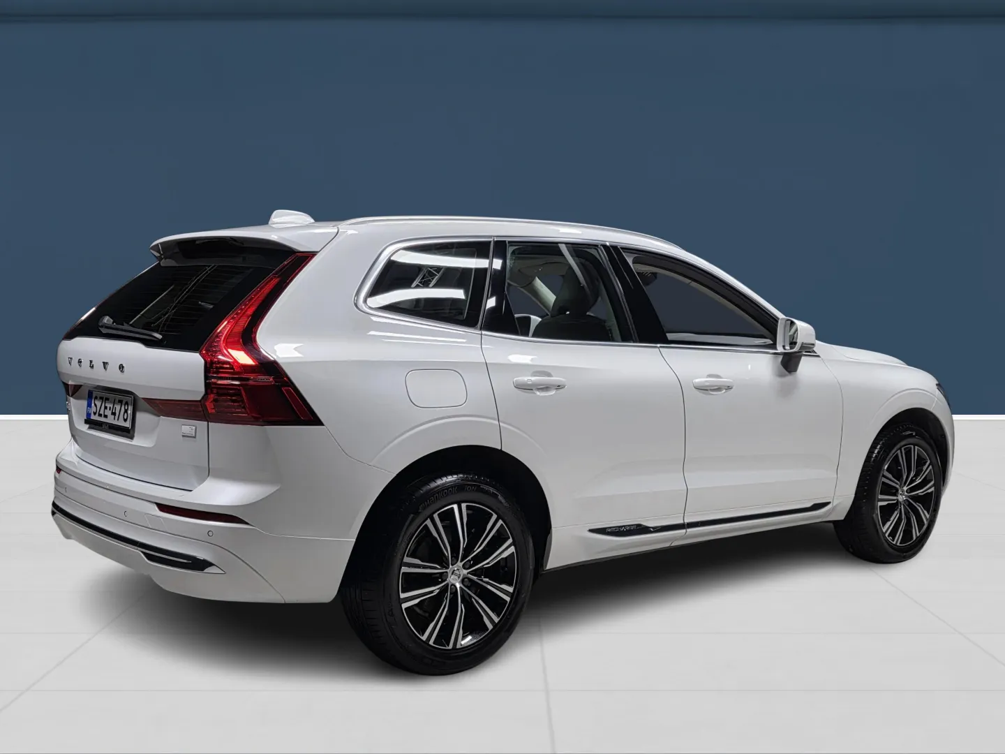 Autokuva 4 - SZE-478